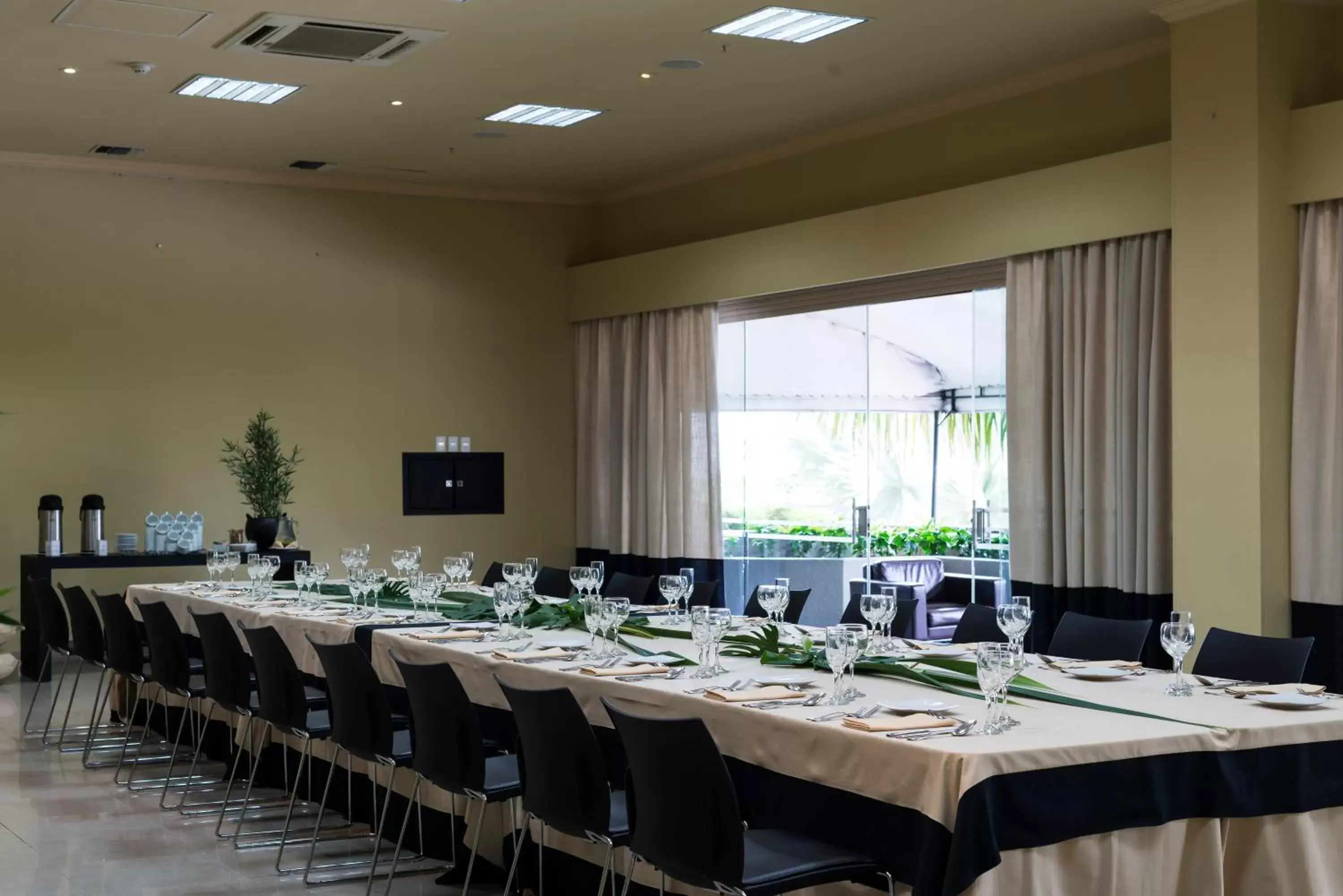 Banquet/Function facilities in Movich Hotel de Pereira