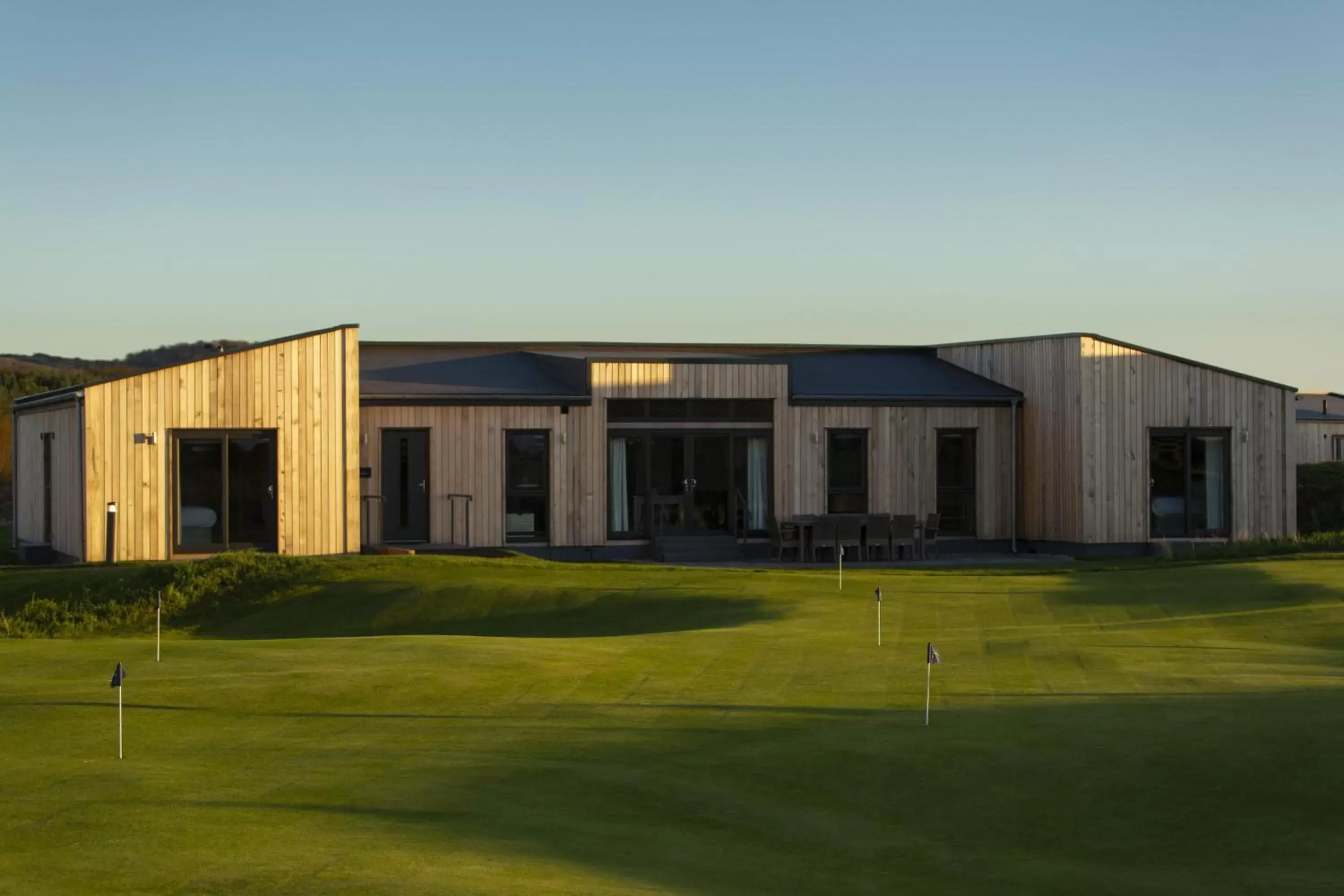 Property Building in Dundonald Links