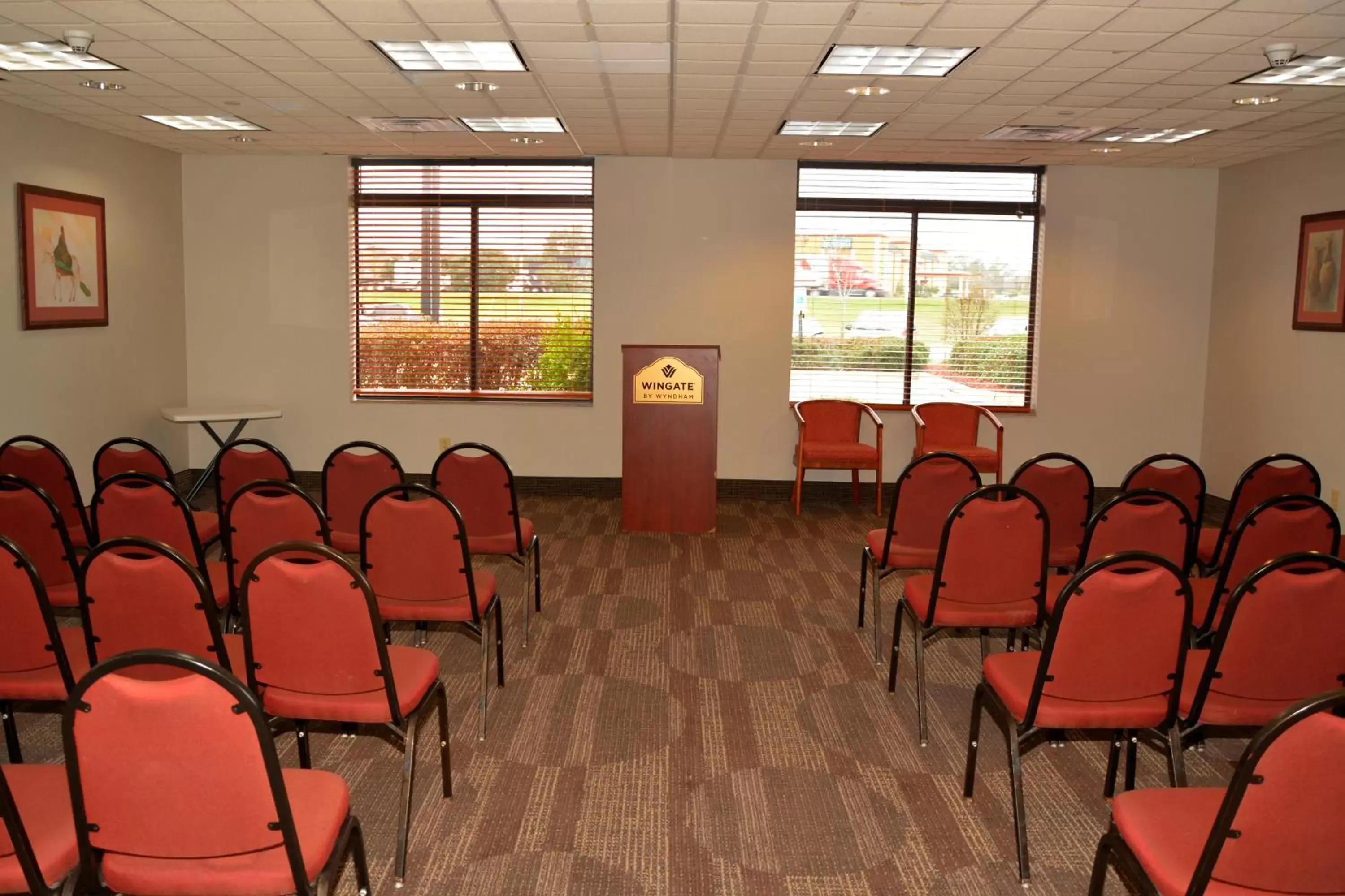 Day, Business Area/Conference Room in Wingate by Wyndham West Monroe