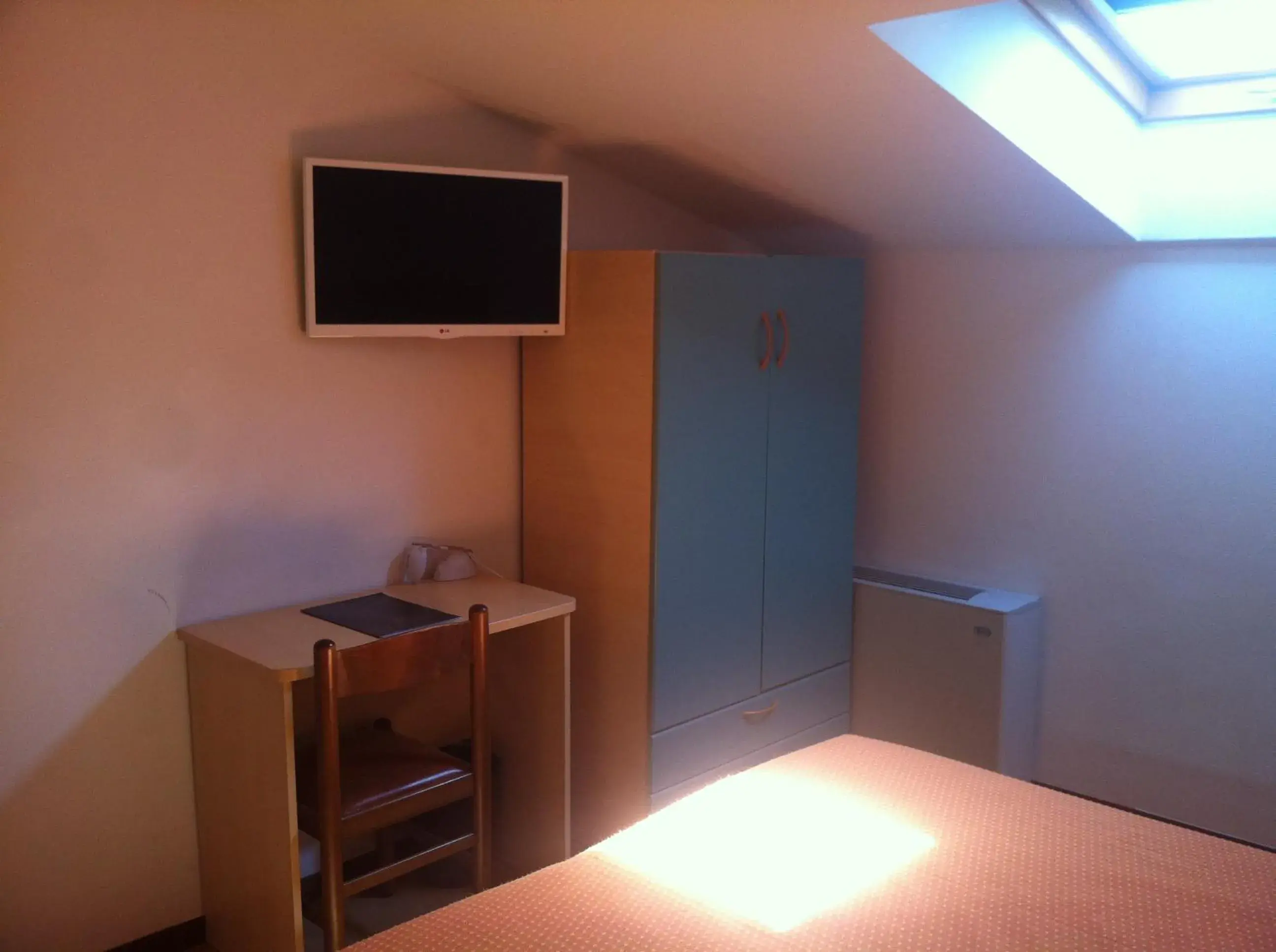 Economy Double or Twin Room - Attic in Hotel San Benedetto