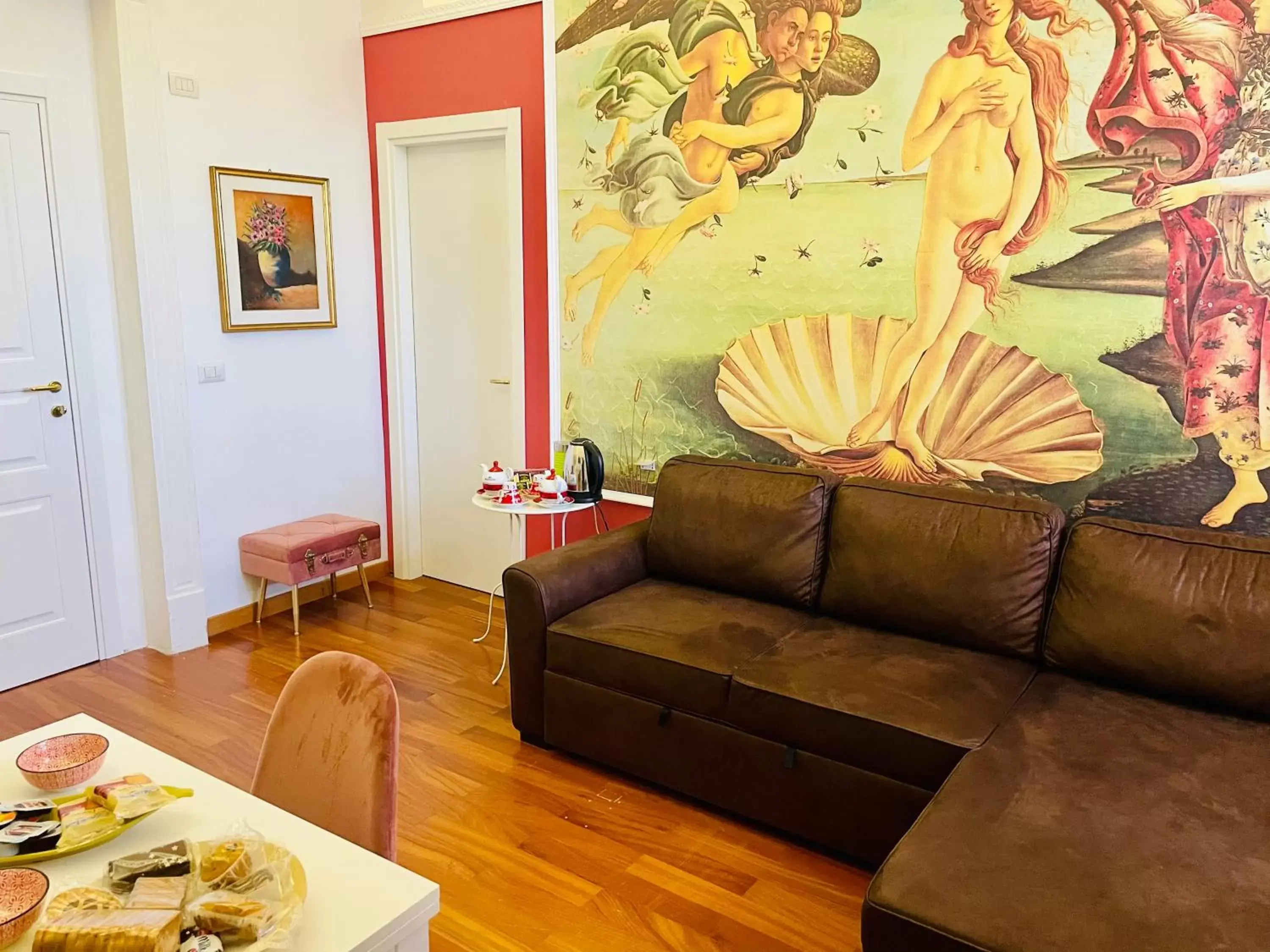 Living room, Seating Area in RarityArt minihotel - Bed and Breakfast