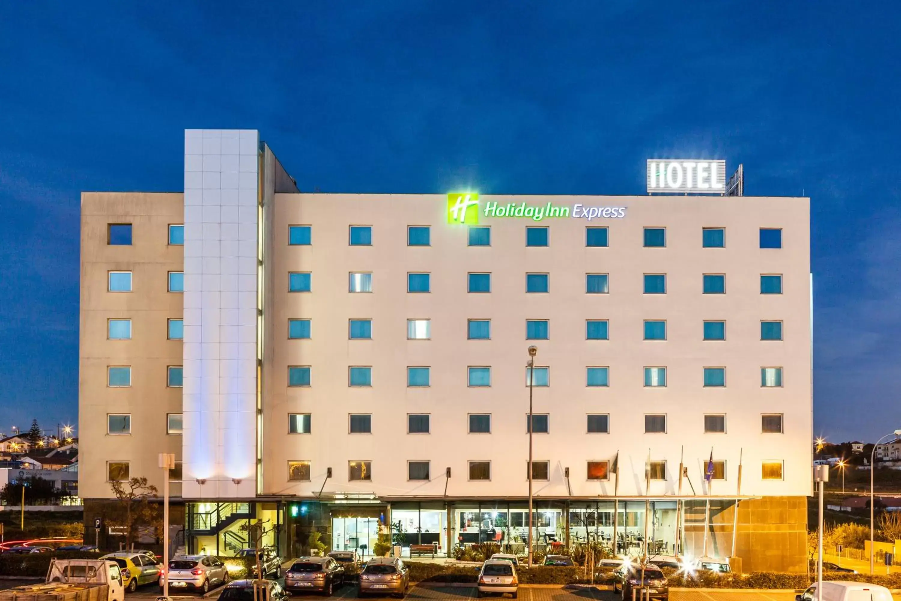 Facade/entrance, Property Building in Holiday Inn Express Lisbon-Oeiras, an IHG Hotel