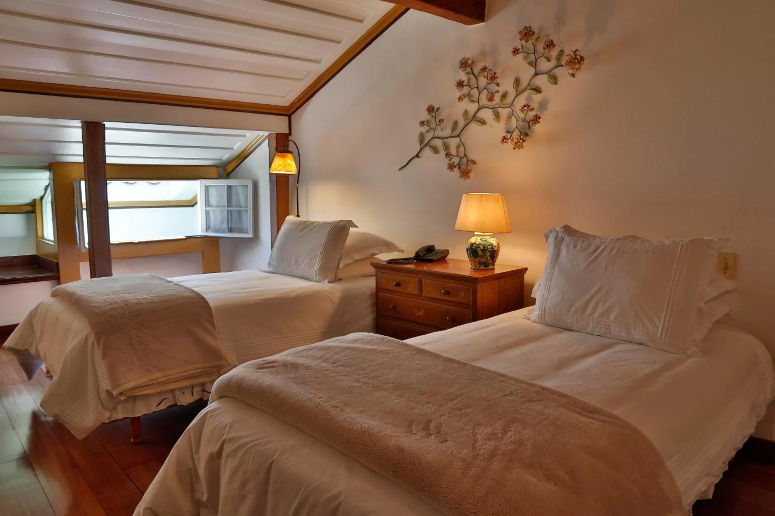 Bedroom, Bed in Pousada do Mondego