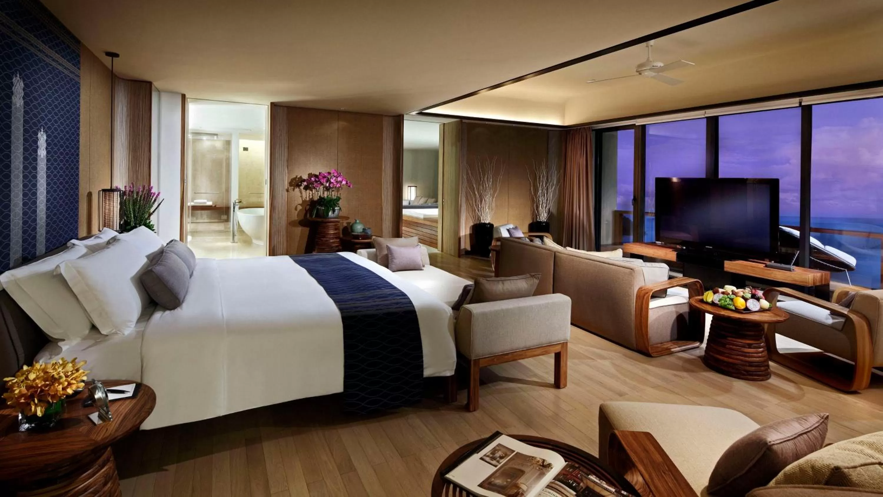 Photo of the whole room, Bed in InterContinental Sanya Resort by IHG