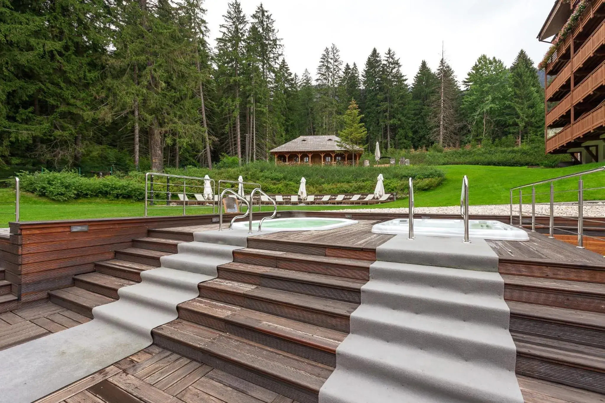 Garden in Teleferic Grand Hotel