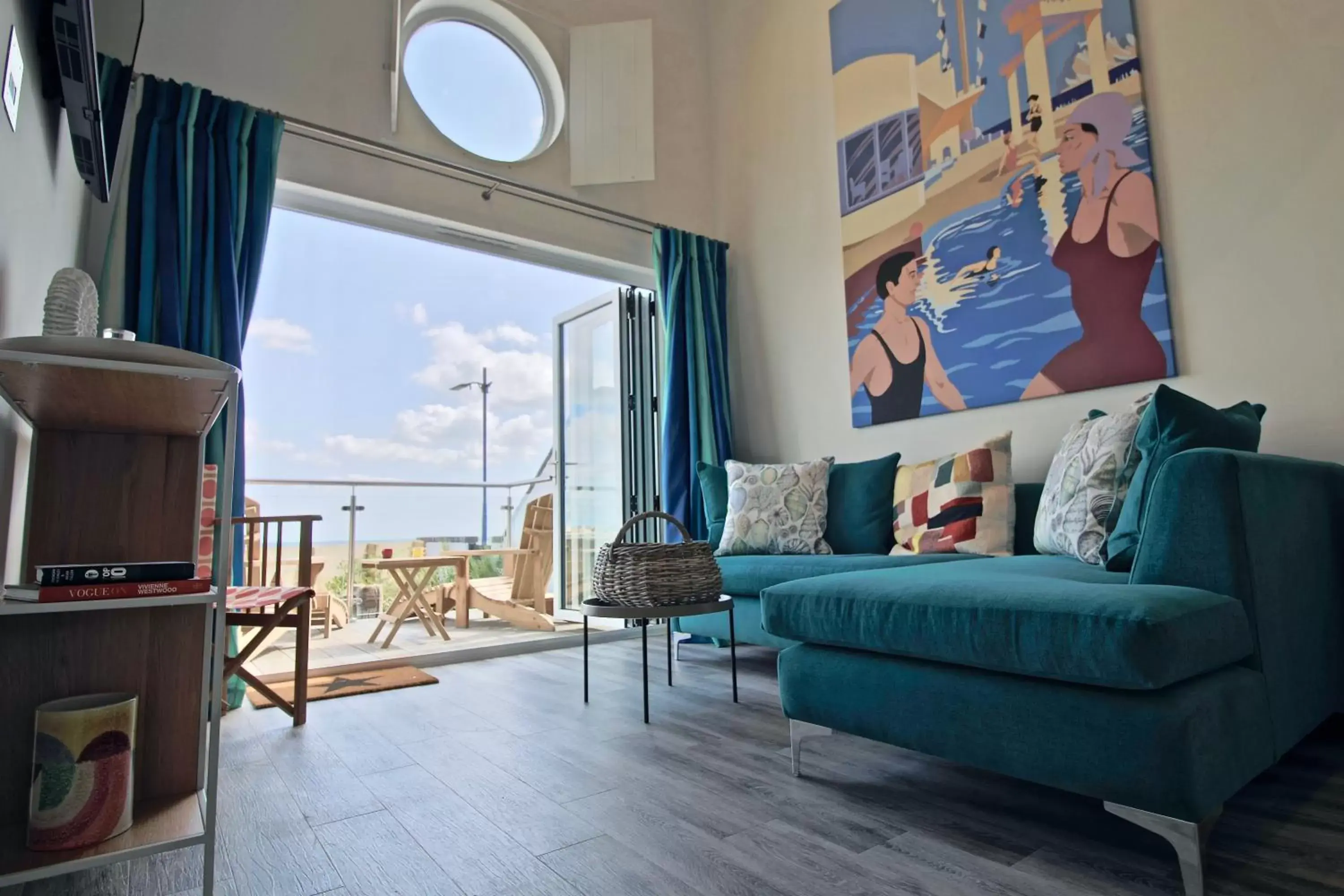 Living room, Seating Area in Beach Hut Suites