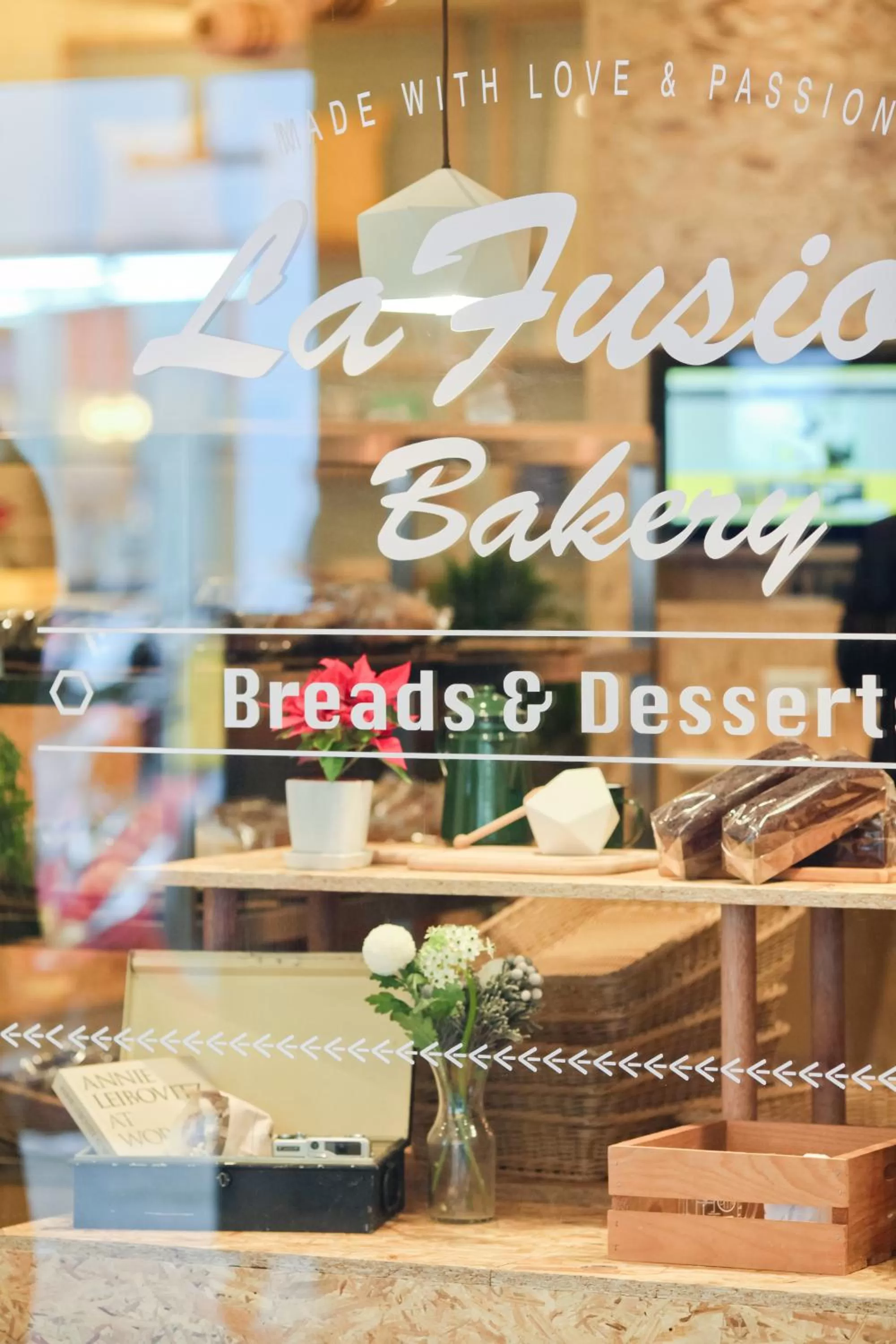 Food in Bee House by Cosmos Creation - Taipei Main Station