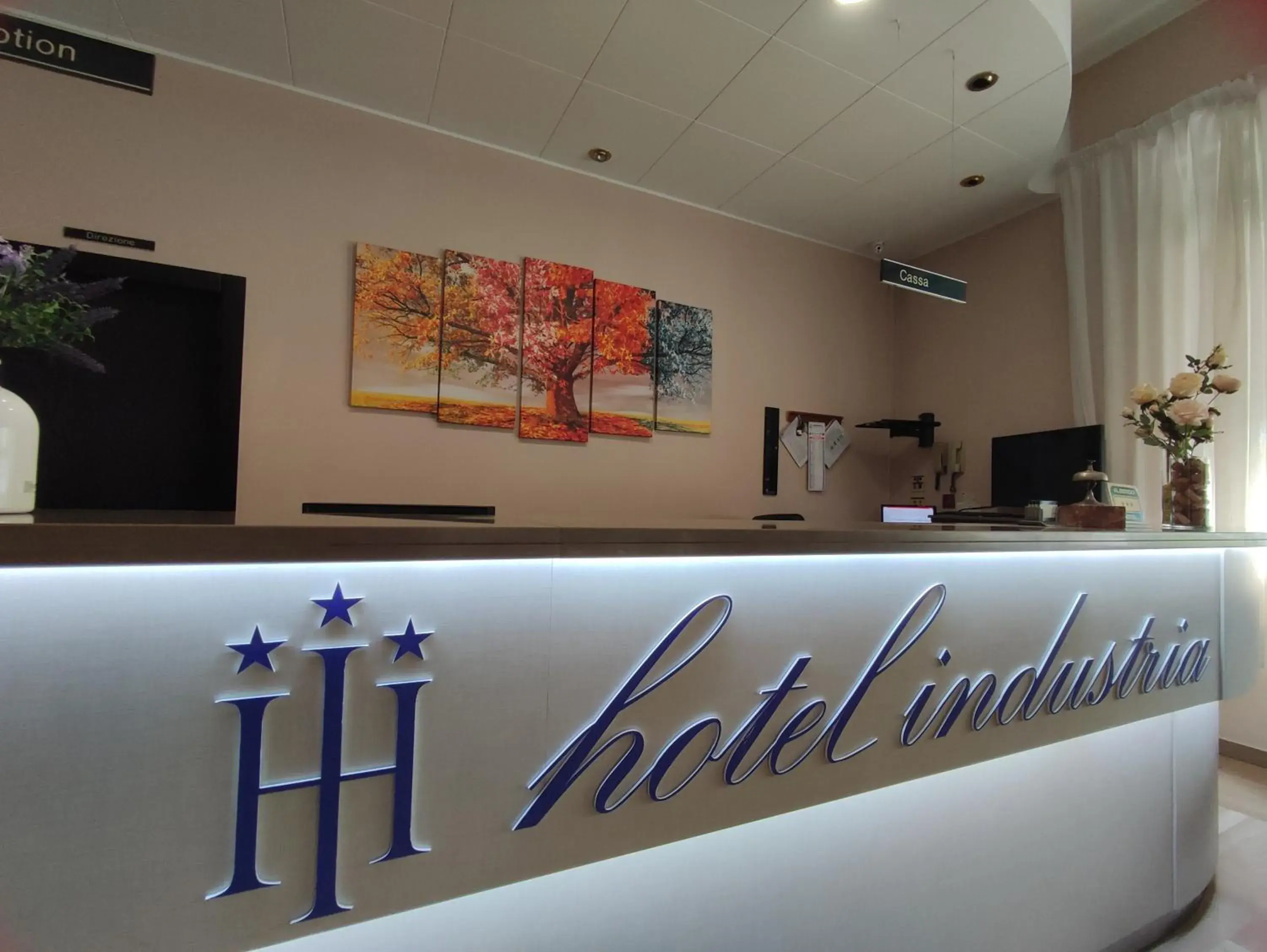 Hotel Industria