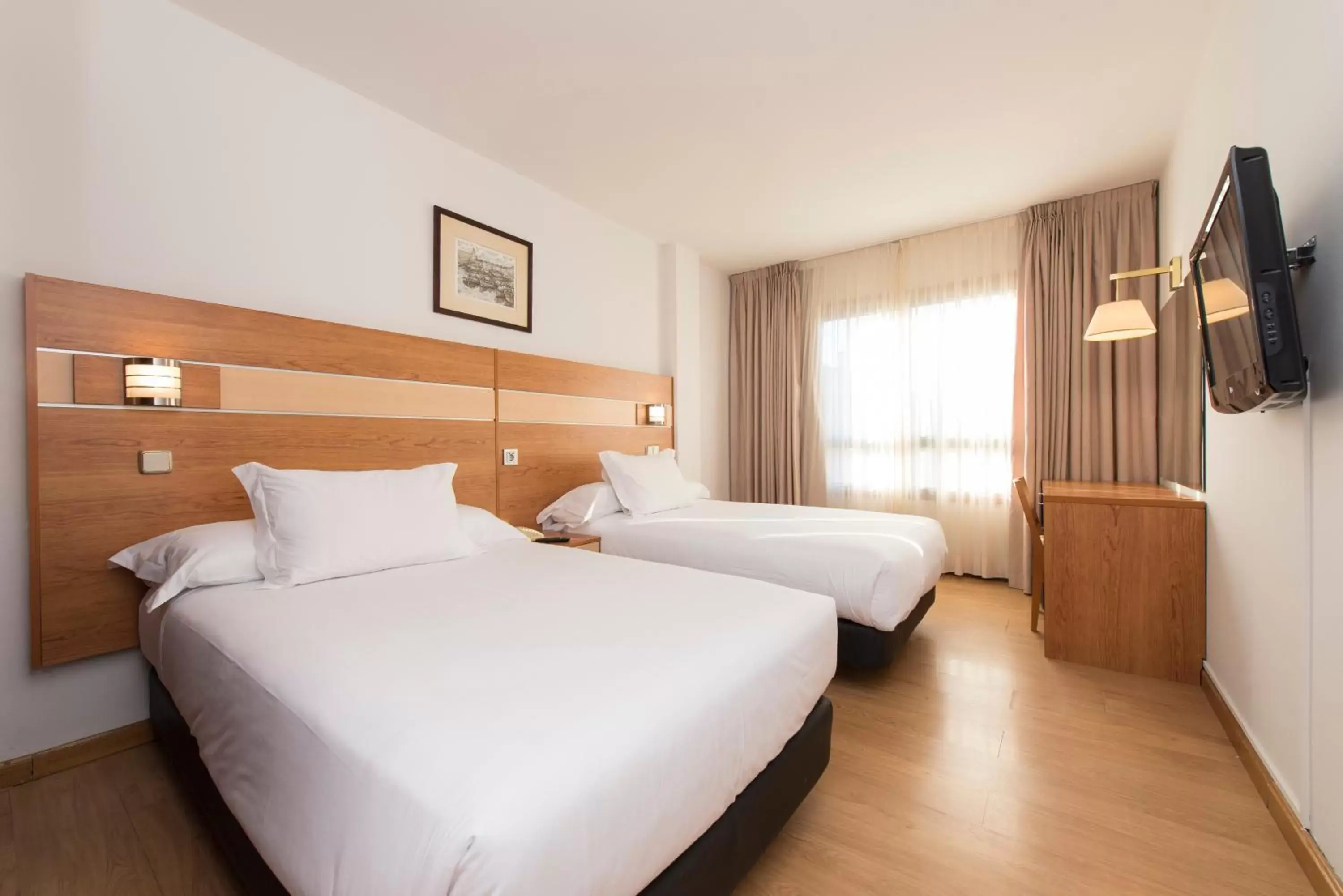 TV and multimedia, Bed in Hotel Faranda Los Tilos