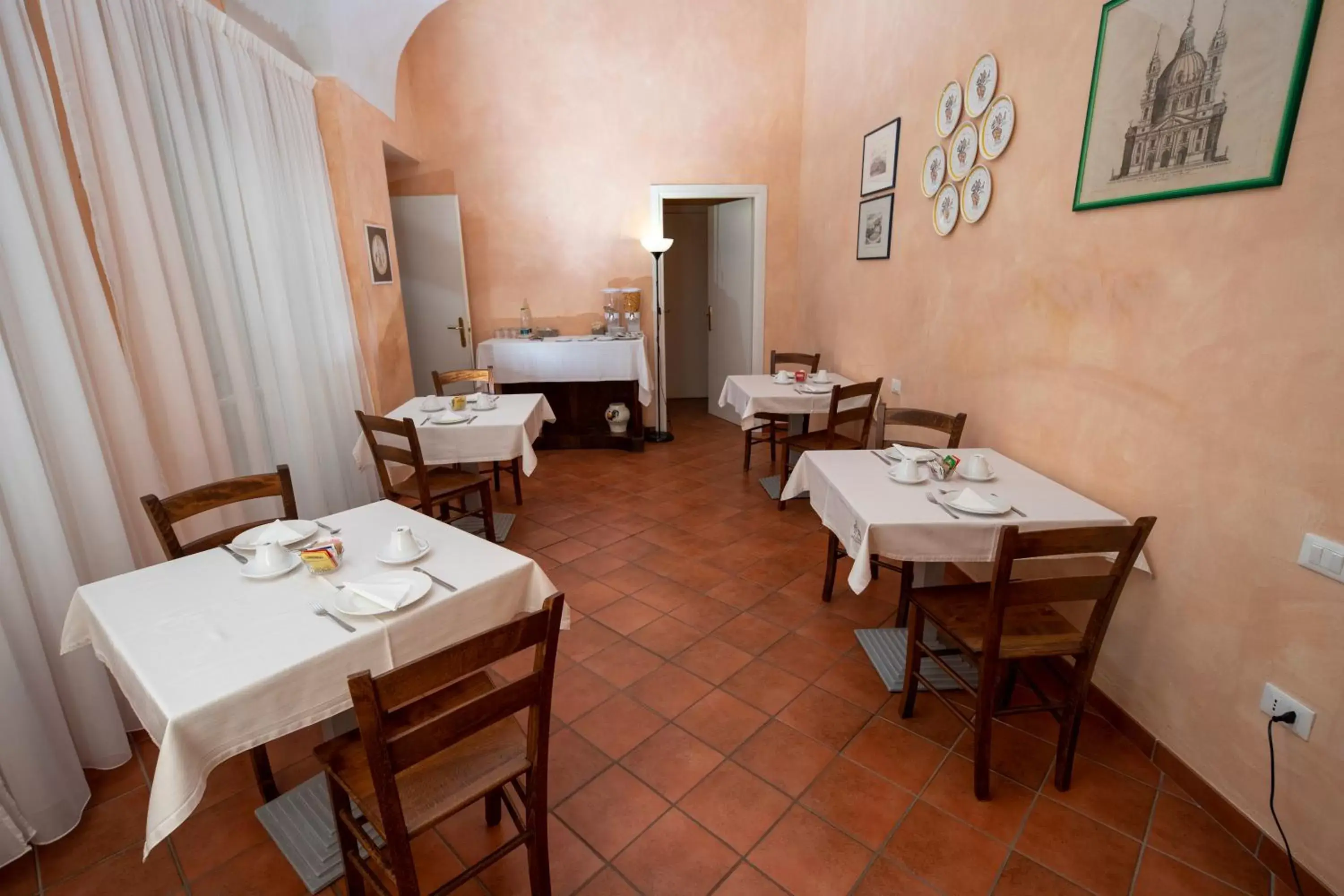 Food and drinks, Restaurant/Places to Eat in Albergo dell'Academia