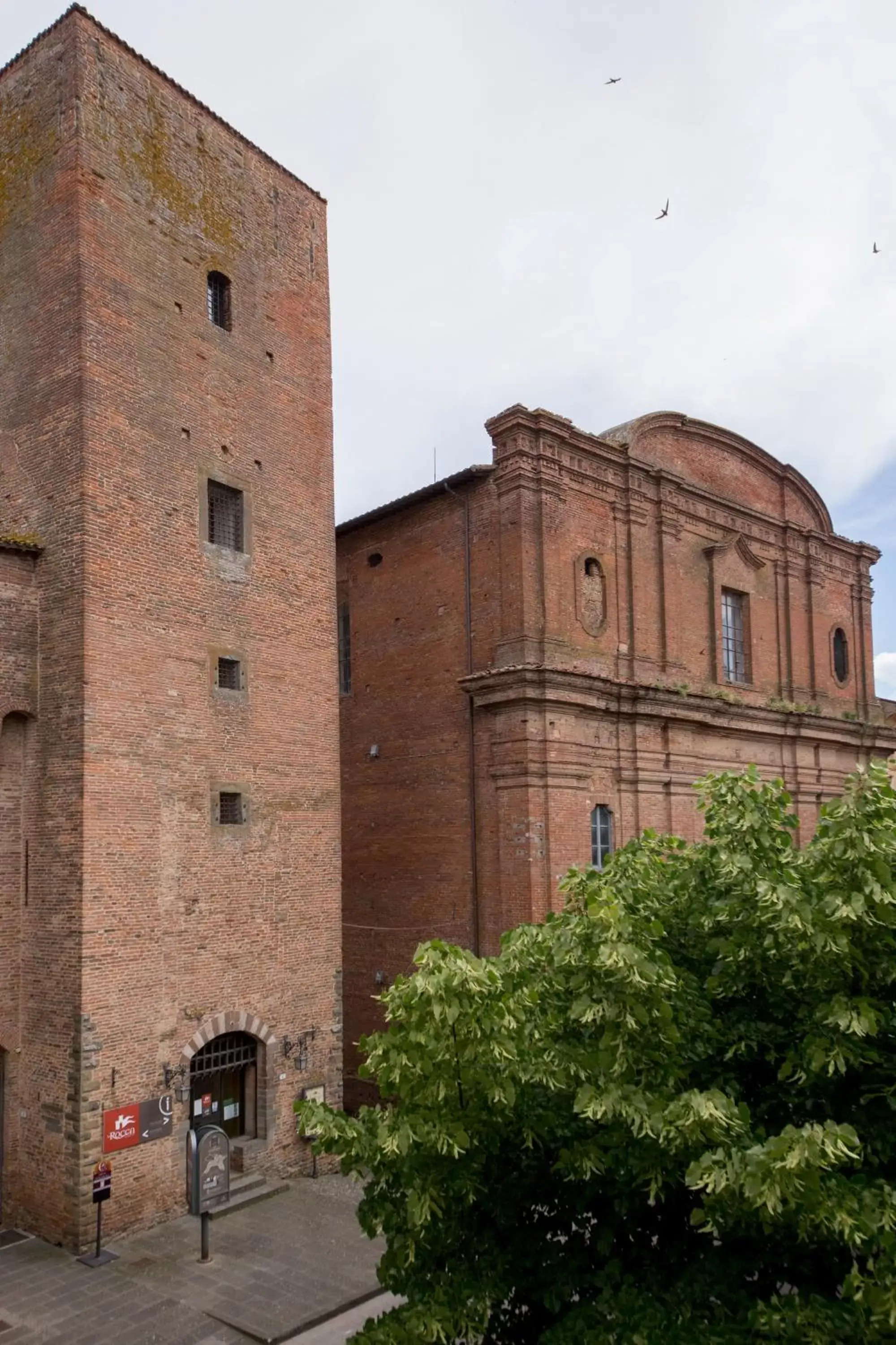 Spring, Property Building in La Vecchia Tenenza B&B