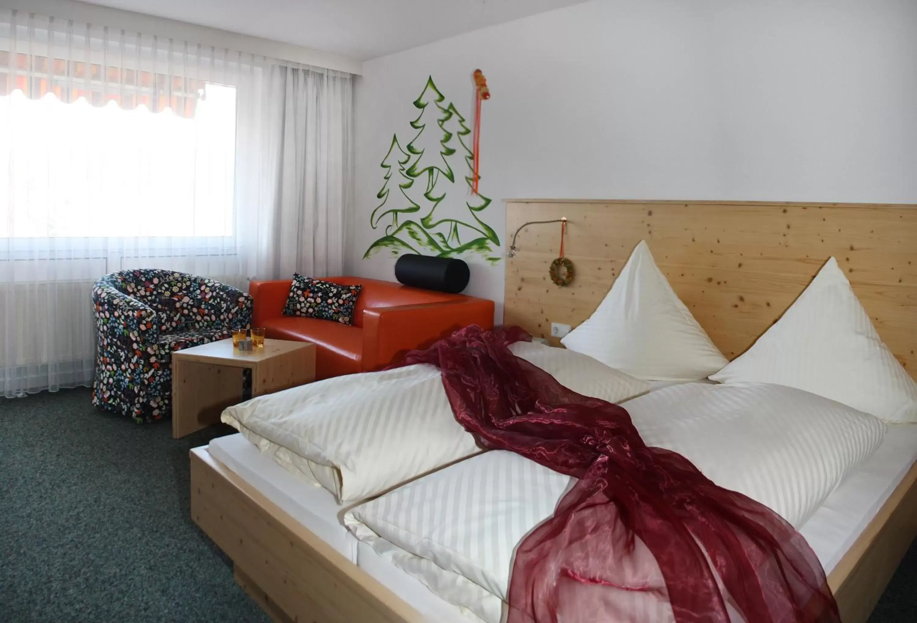 Bedroom, Bed in Hotel Hochwald