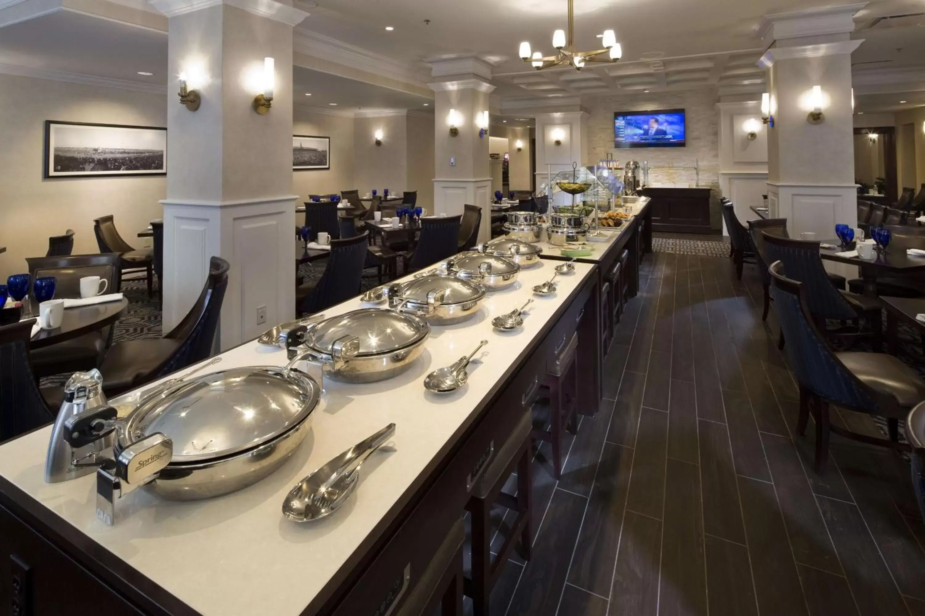 Restaurant/places to eat in The Seelbach Hilton Louisville Restaurant/places to eat in The Seelbach Hilton Louisville