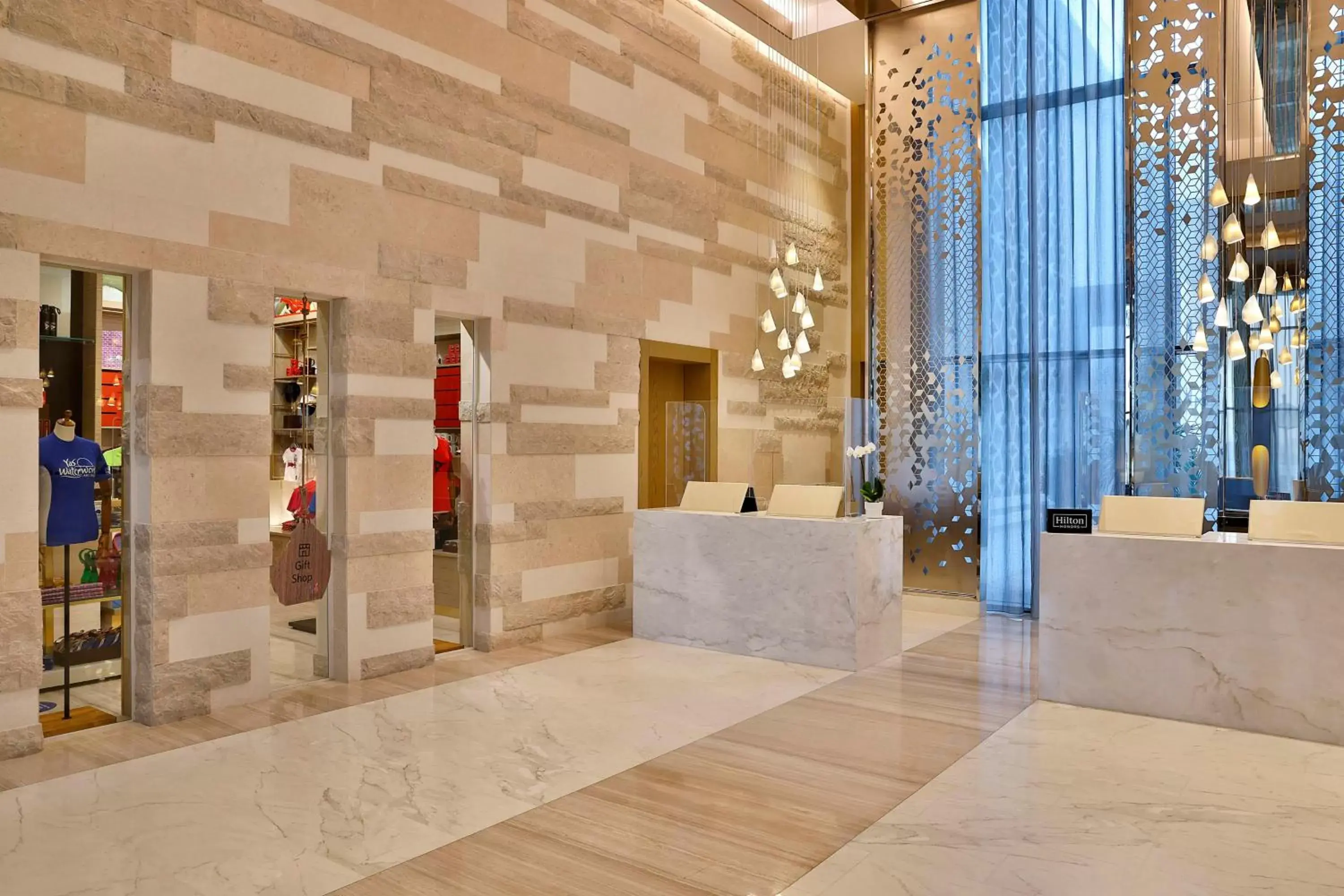 Lobby or reception in Hilton Abu Dhabi Yas Island