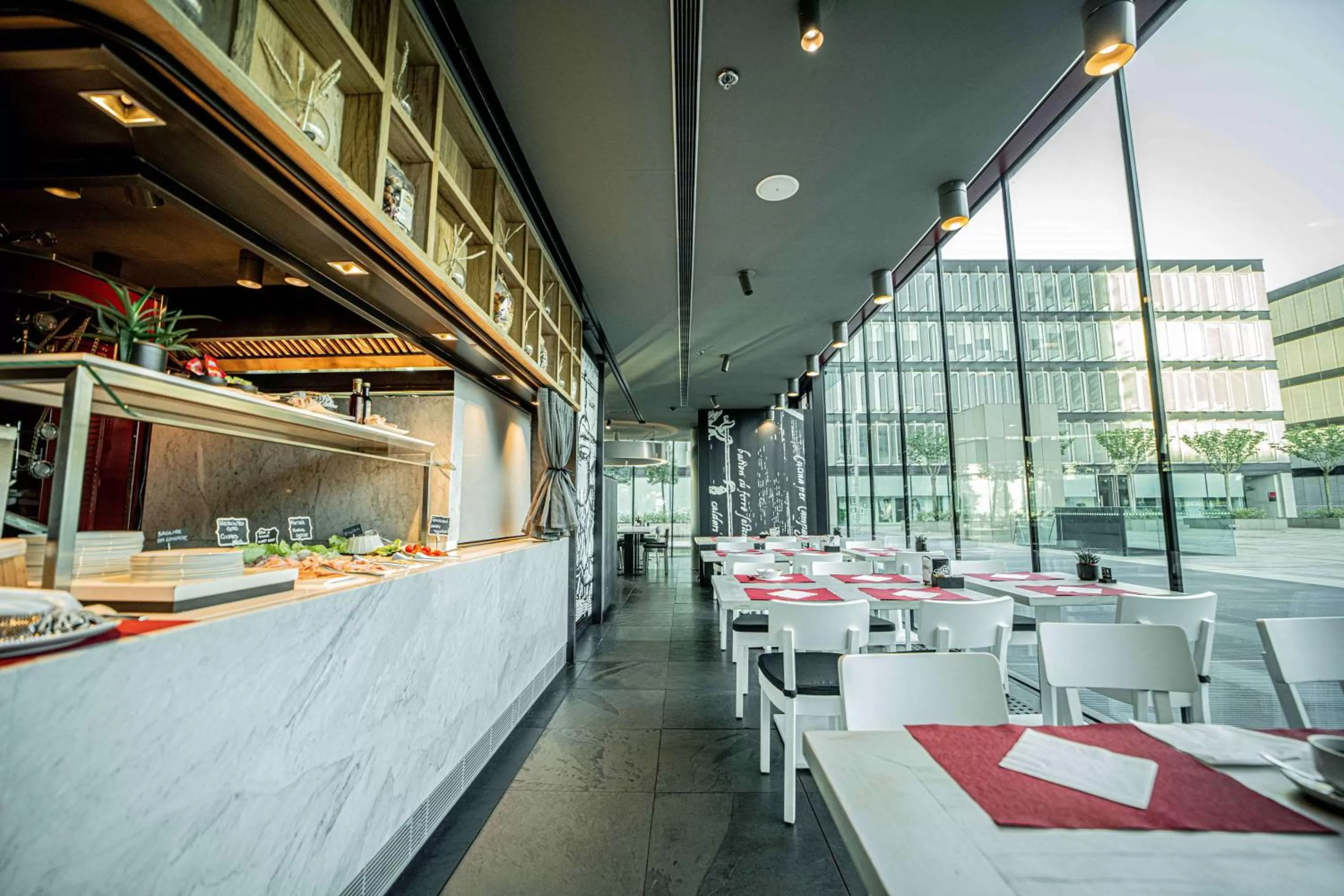 Restaurant/places to eat in Best Western Plus Net Tower Hotel Padova