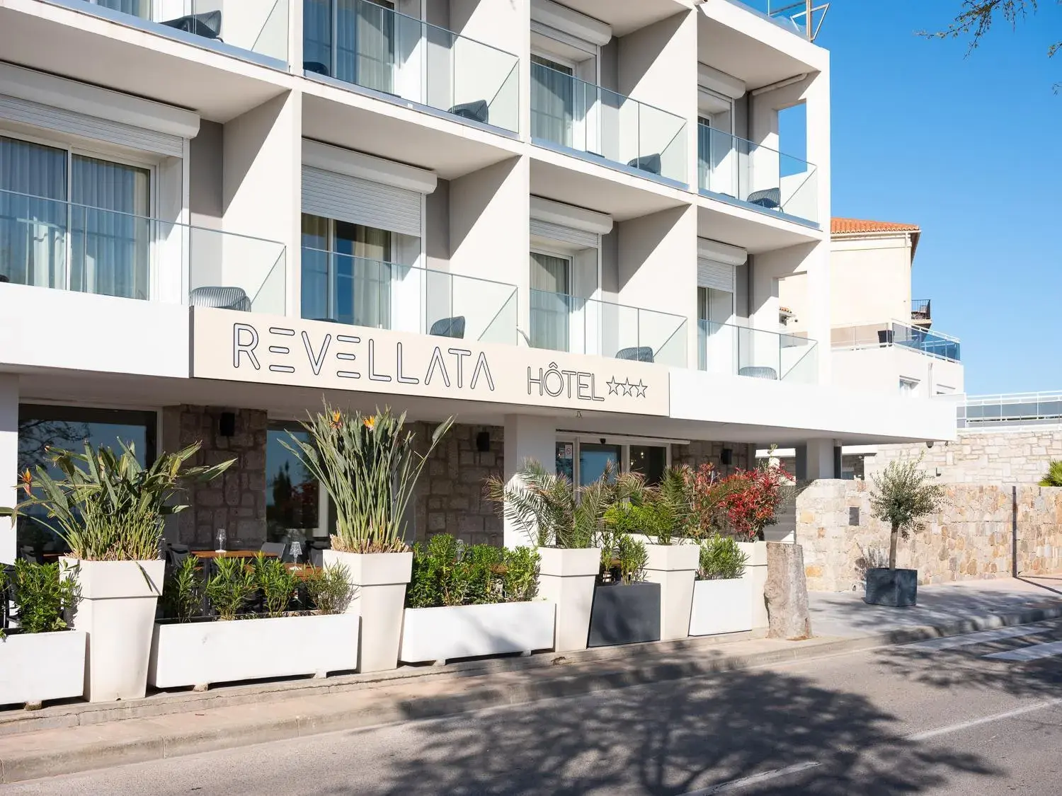 Property Building in Hotel Revellata