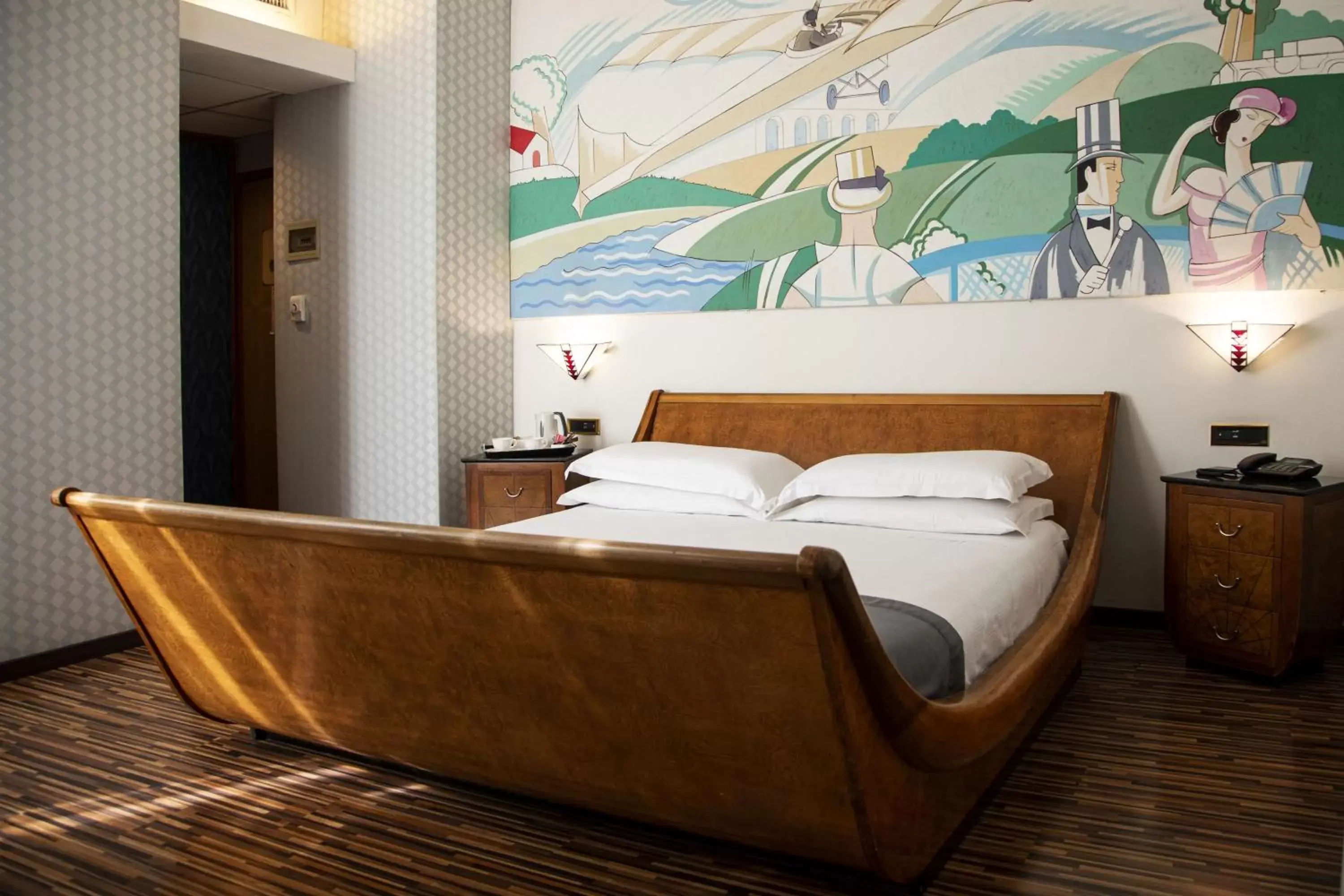 Bed in Best Western Hotel Artdeco