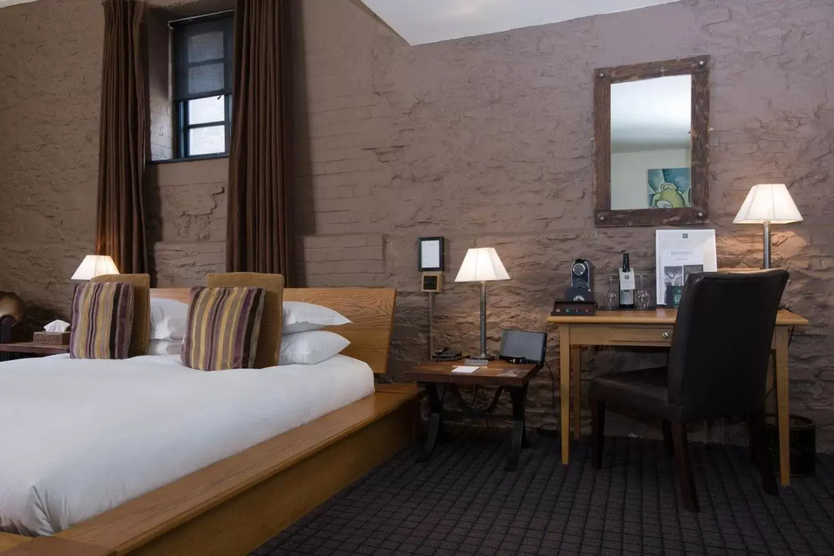 Bed, Seating Area in Hotel du Vin Bristol