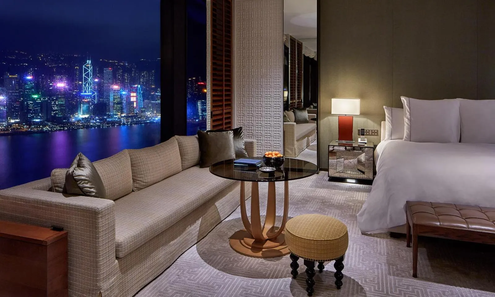 Bed in Rosewood Hong Kong