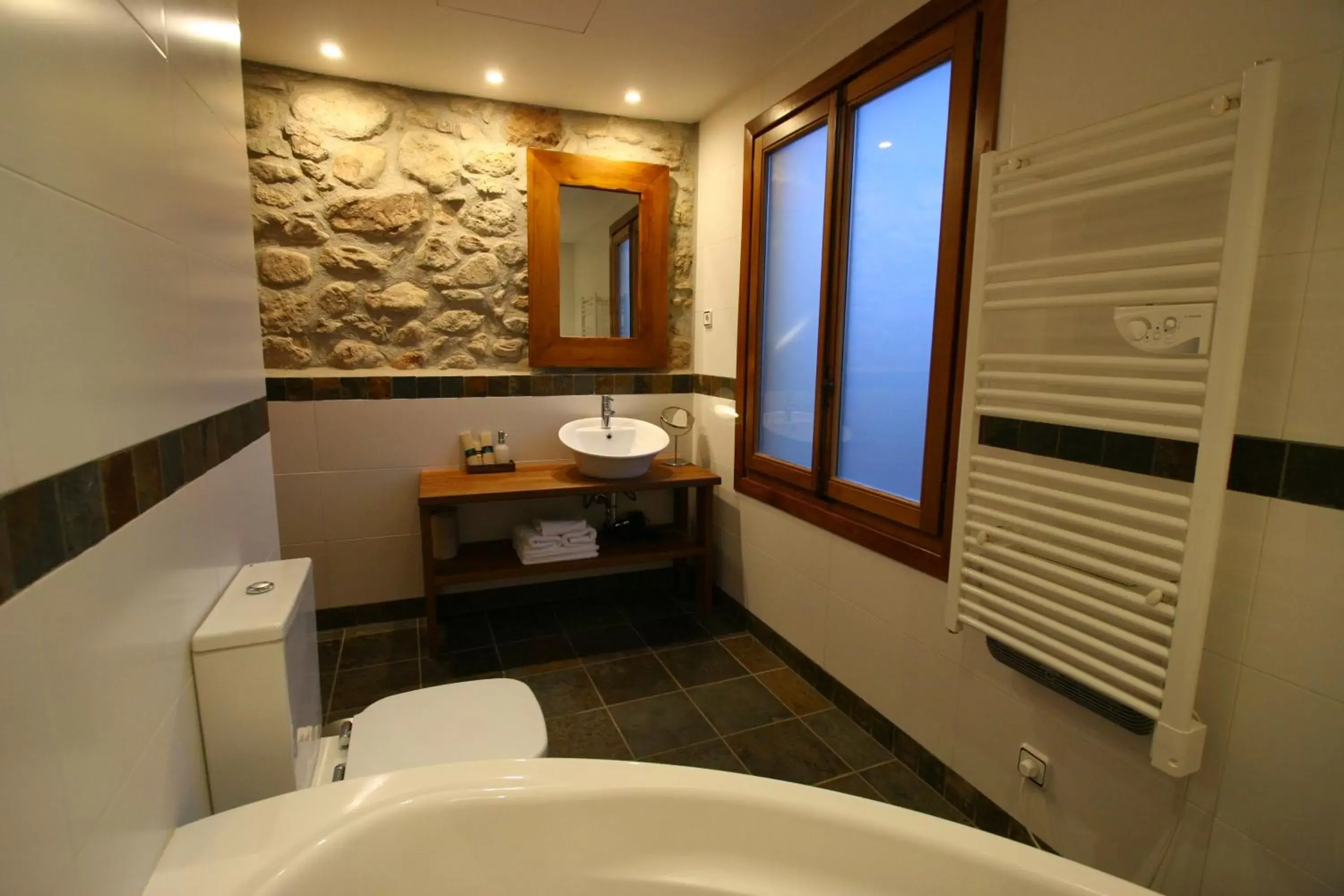 Bathroom in Hotel Moli De La Torre