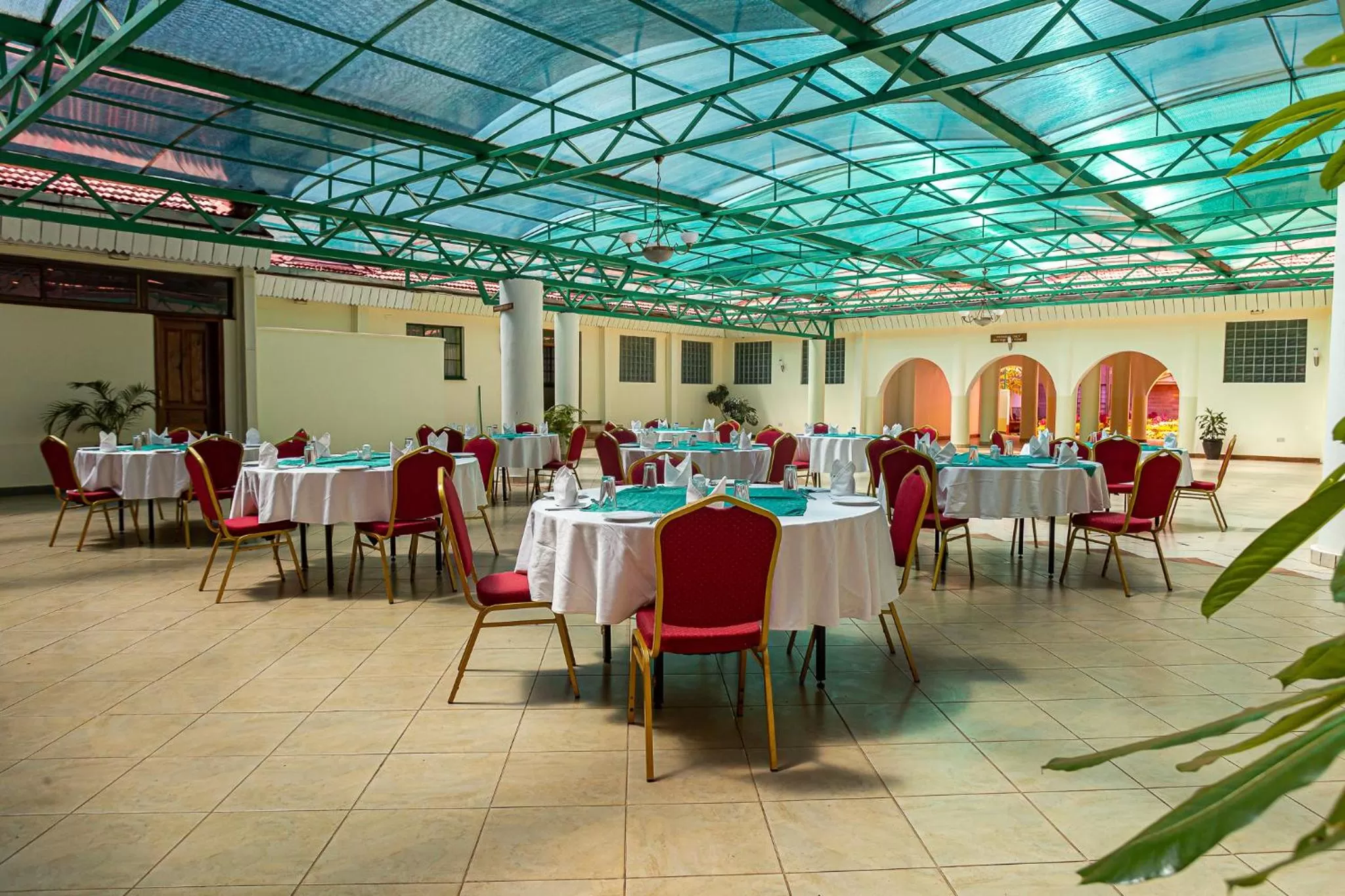 Restaurant/places to eat in Desmond Tutu Conference Centre