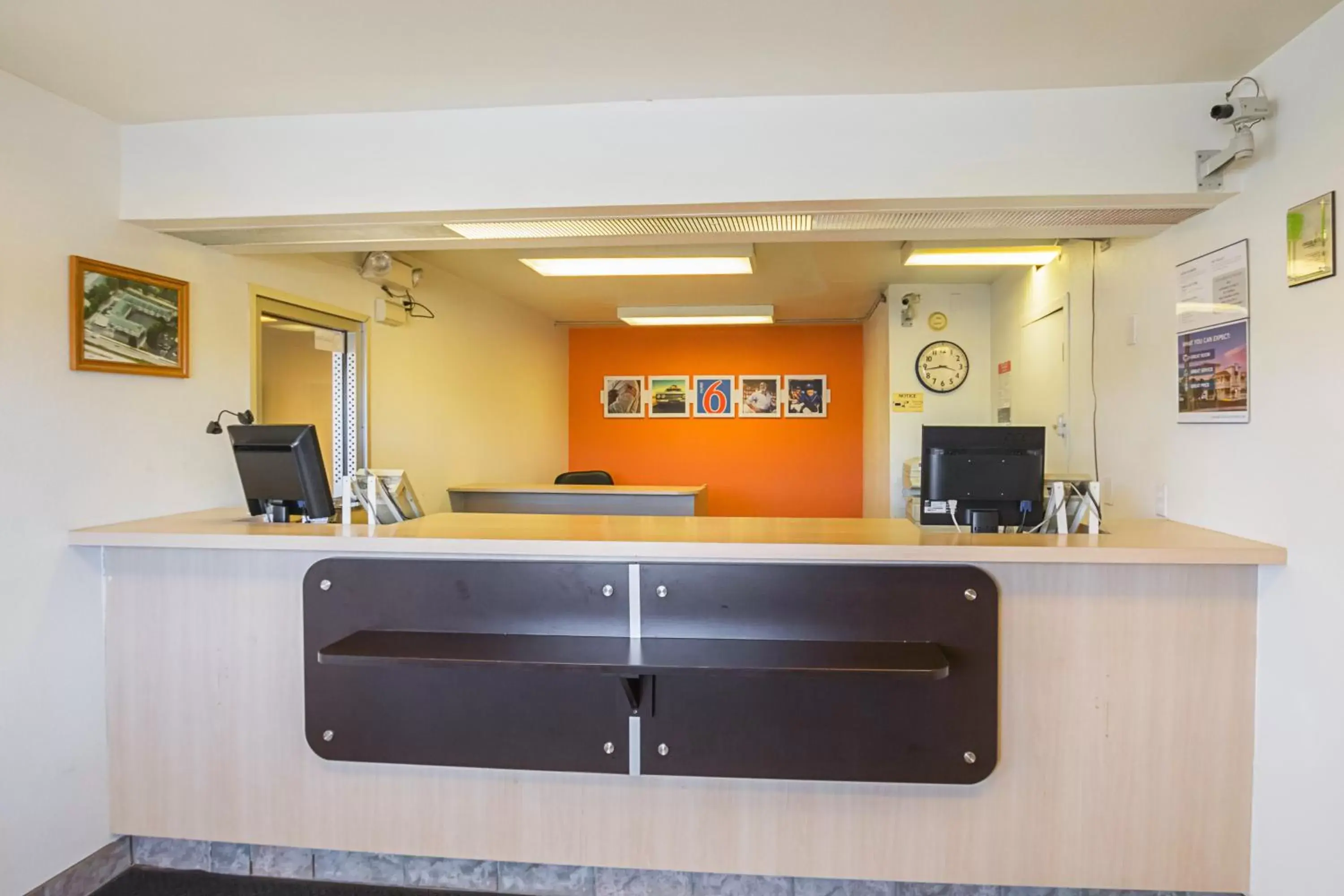 Lobby or reception in Motel 6-Rochester, MN Lobby or reception in Motel 6-Rochester, MN