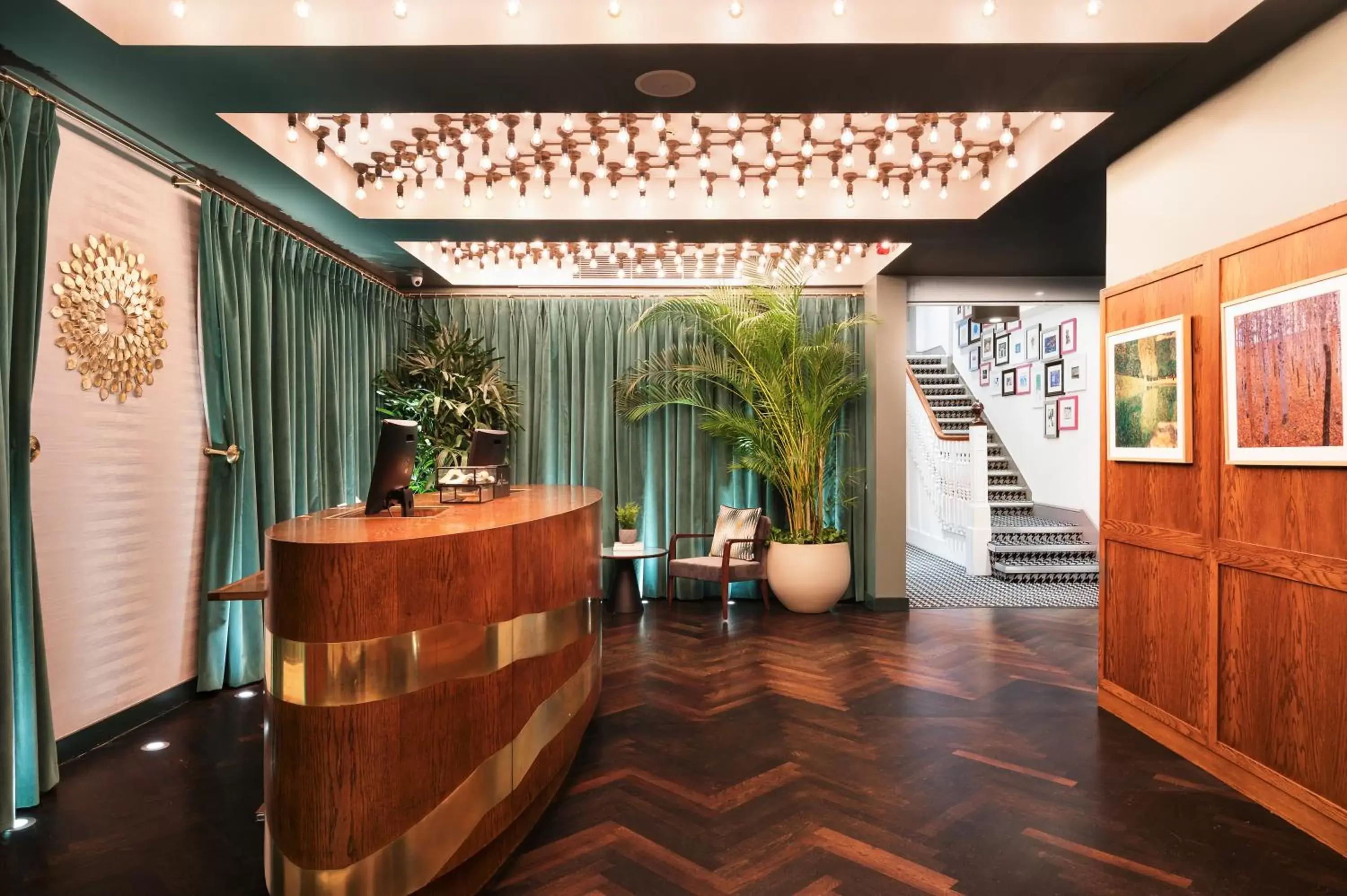 Lobby or reception, Lobby/Reception in Hotel Indigo London - Kensington, an IHG Hotel