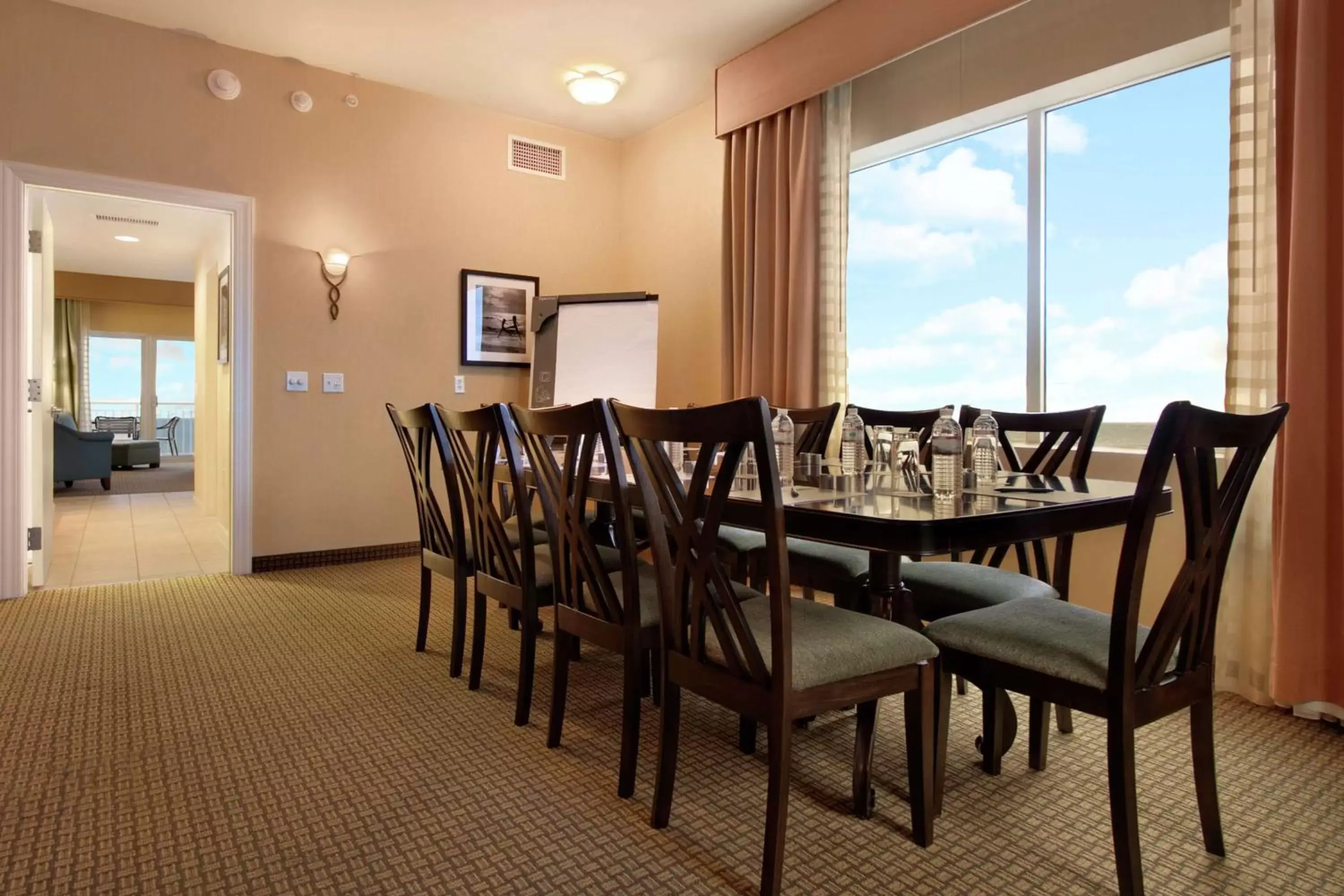 Living room, Dining Area in Hilton Suites Ocean City Oceanfront