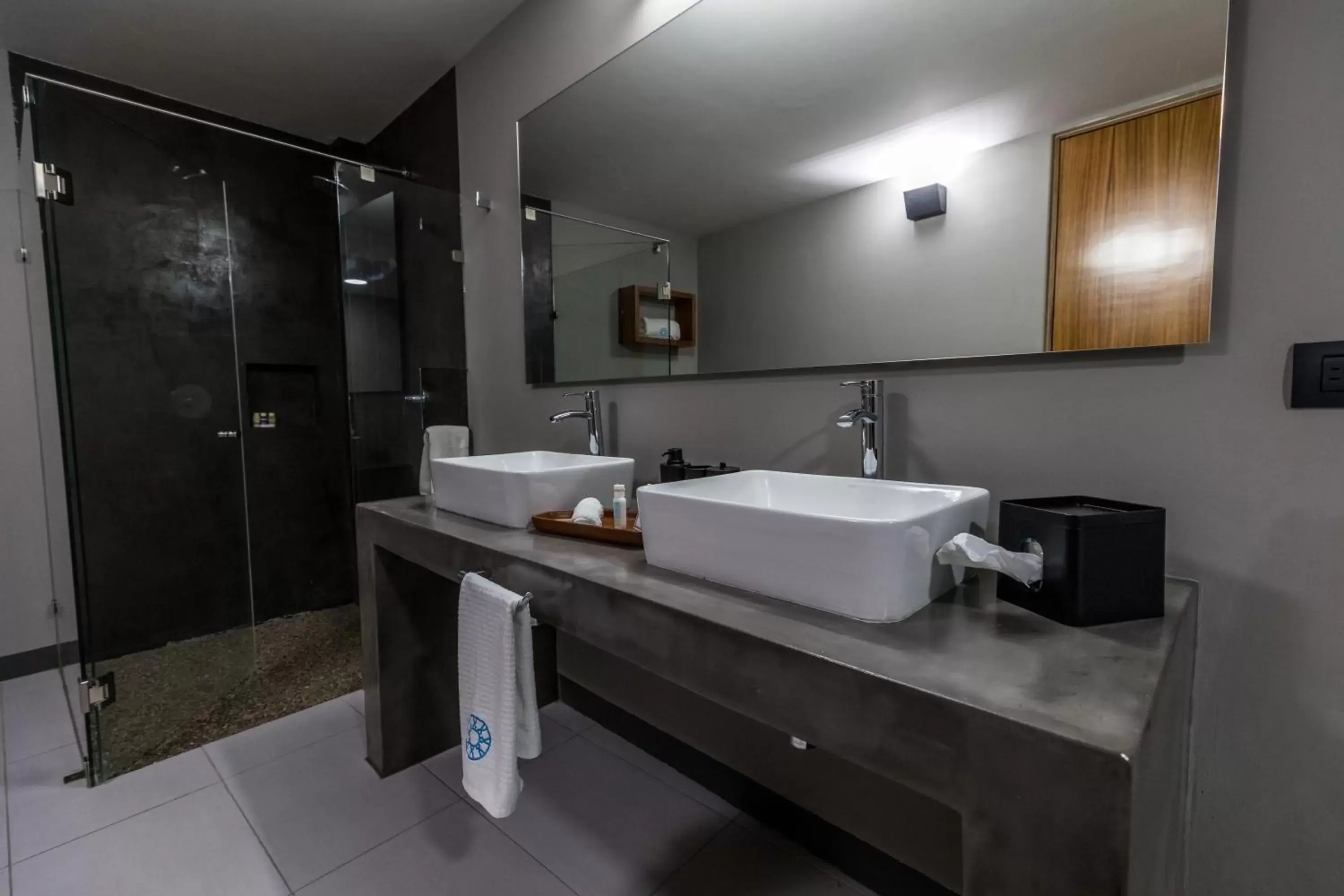 Bathroom in Casa Olié