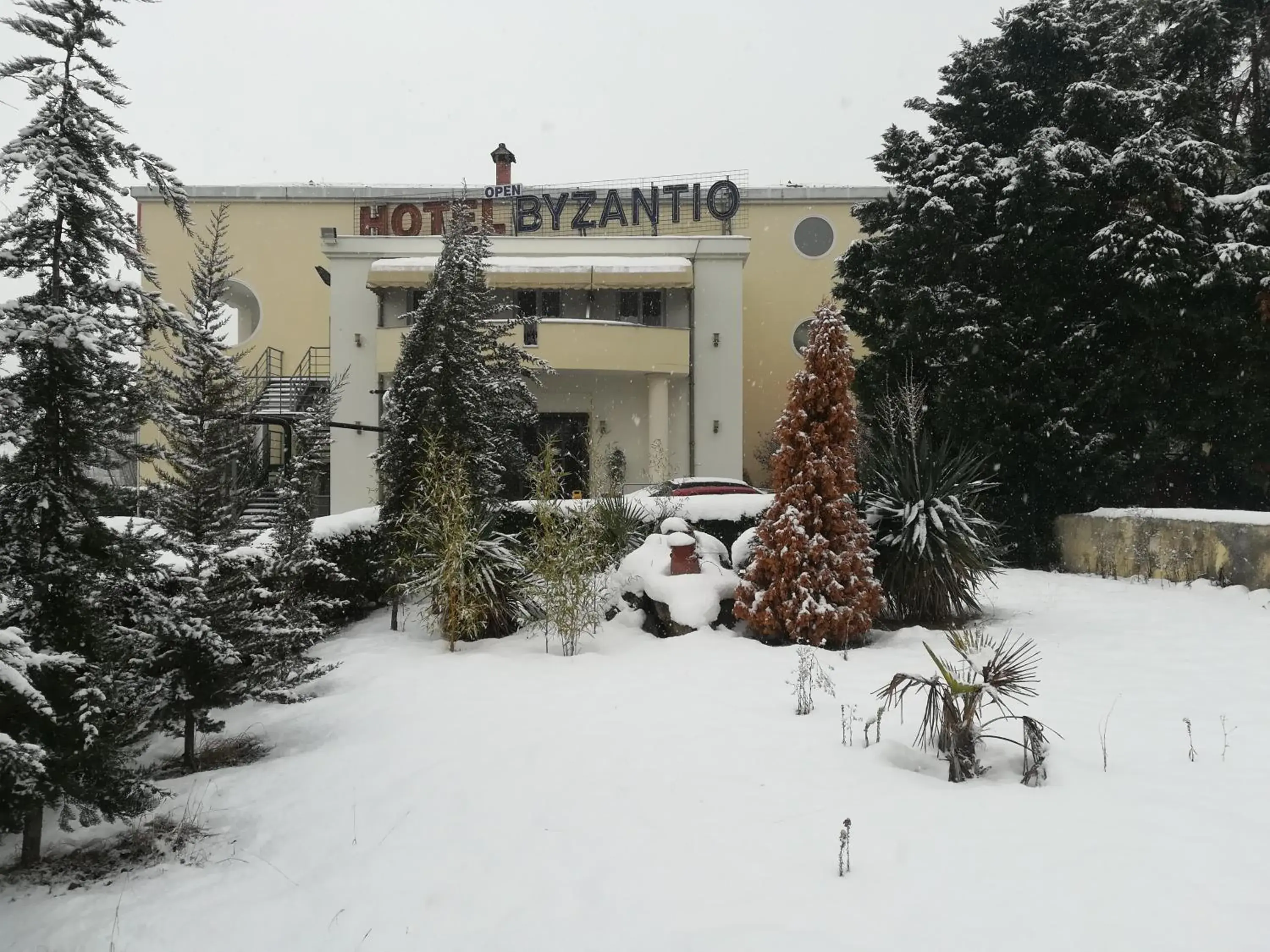 Garden, Winter in Byzantio Hotel