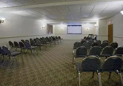 Banquet/Function facilities in Comfort Inn & Suites Thousand Islands Harbour District