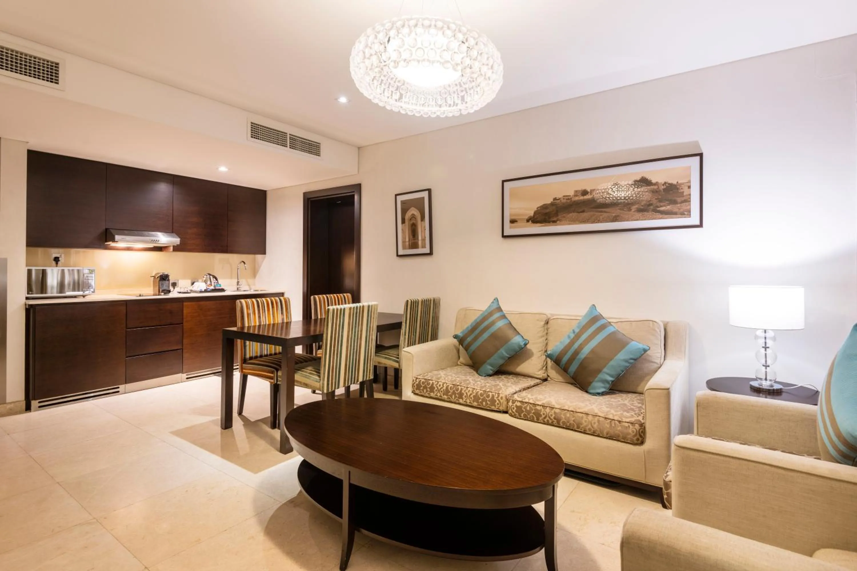 Photo of the whole room in Holiday Inn Muscat AlSeeb by IHG