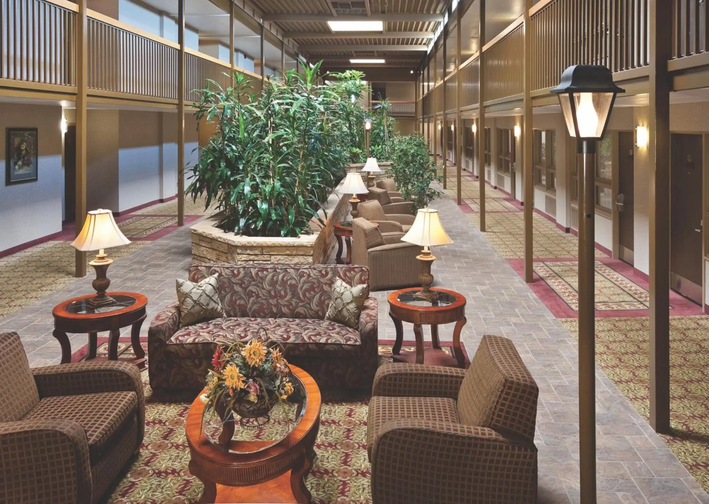 Inner courtyard view in Ramkota Hotel Watertown