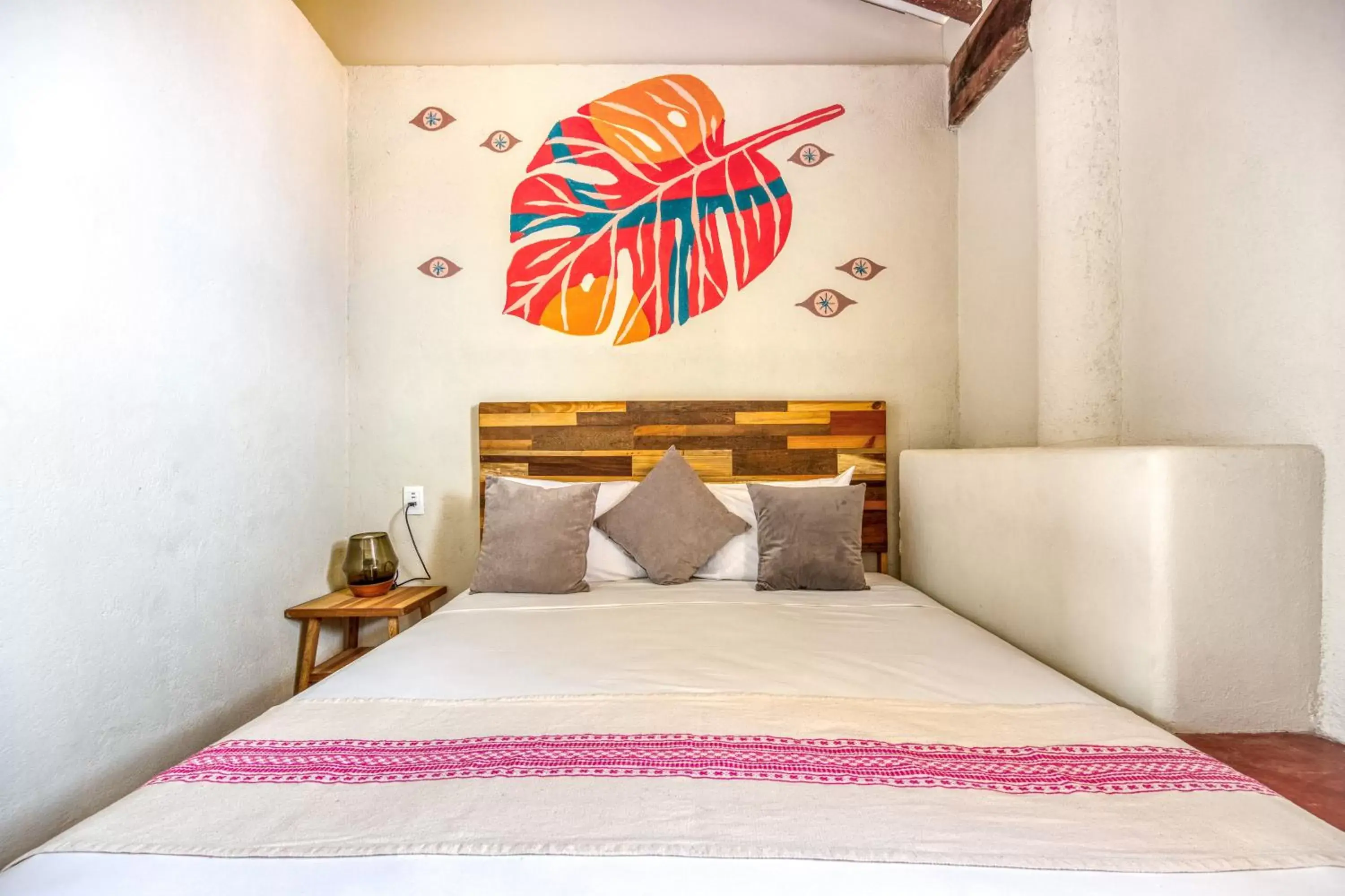 Photo of the whole room, Bed in Selina Puerto Escondido