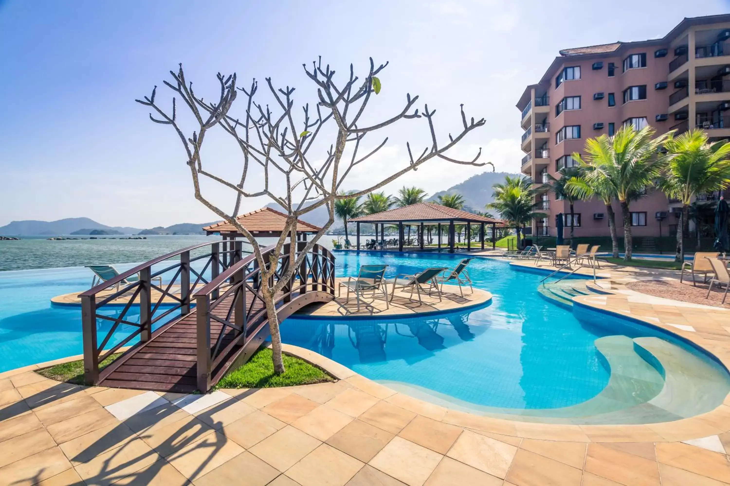 Pool view, Swimming Pool in Mercure Angra dos Reis