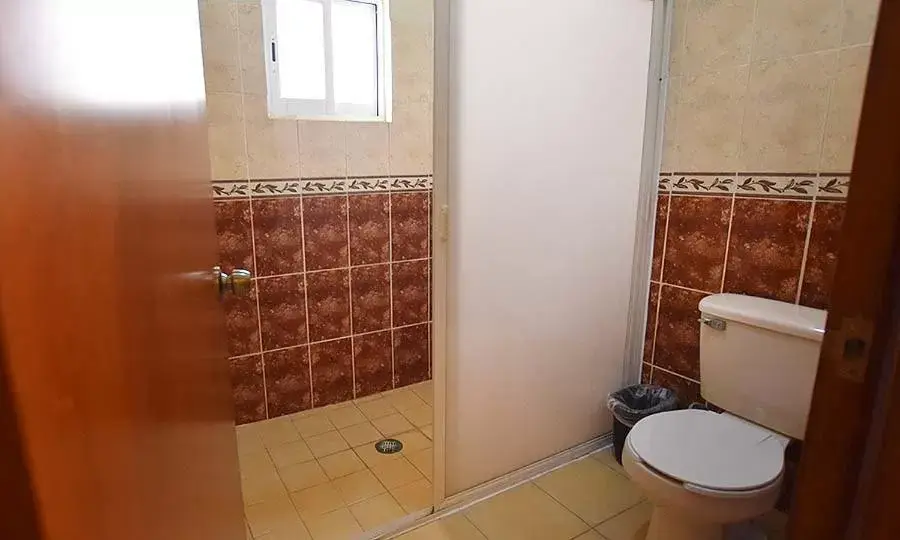 Bathroom in HOTEL EL CORAL