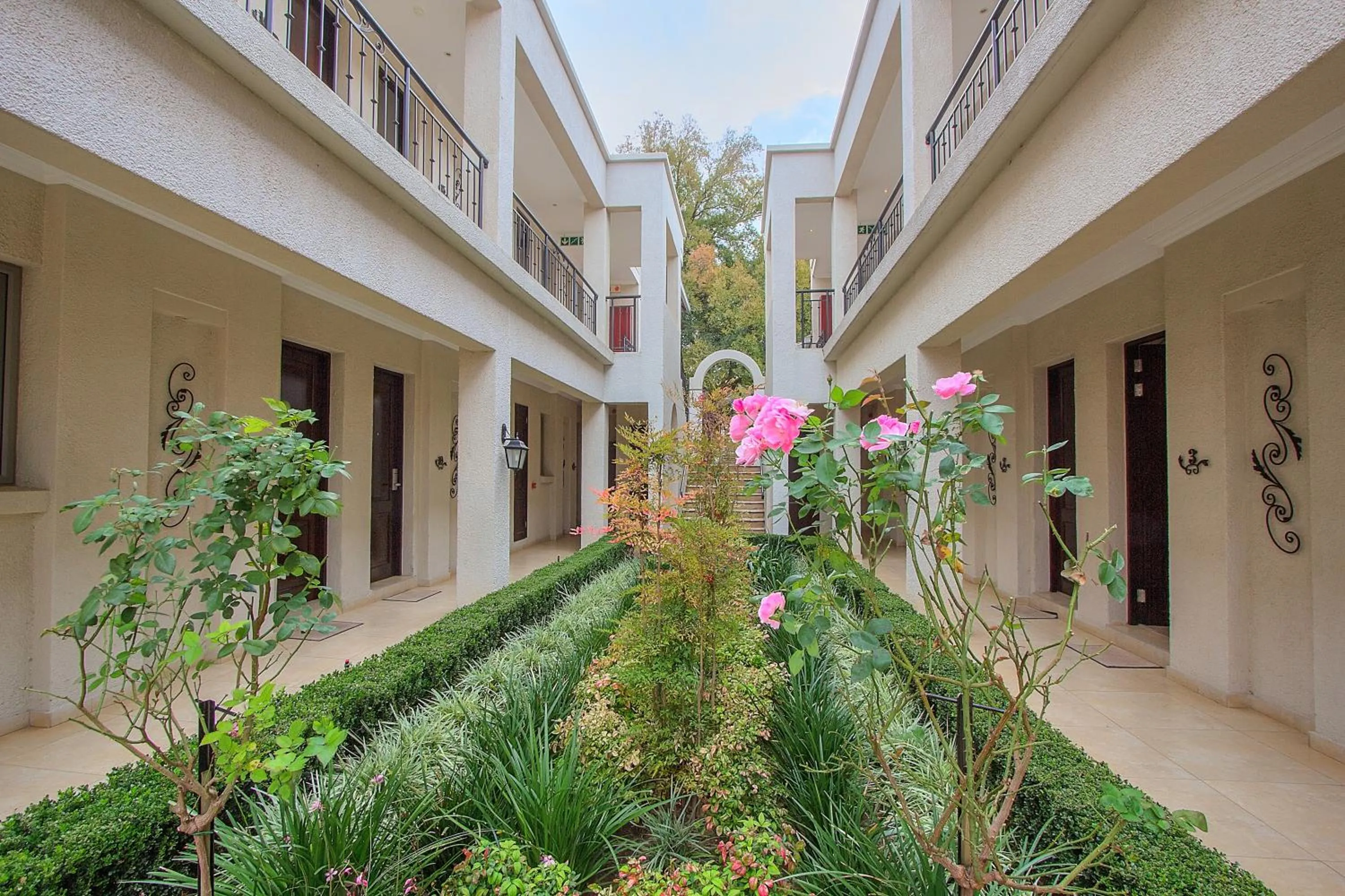 Garden in The Syrene Boutique Hotel