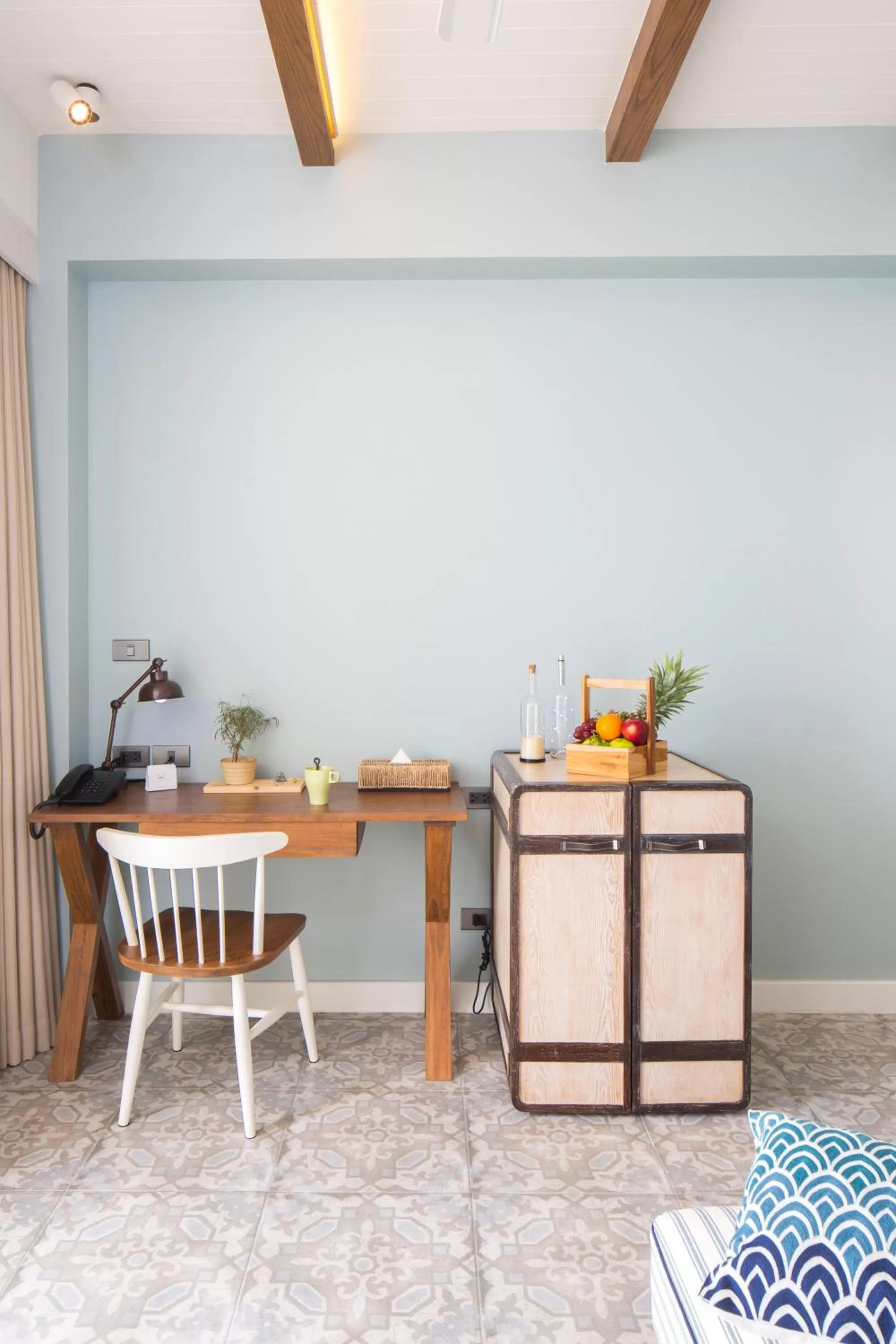 Seating area in Kept Bangsaray Hotel Pattaya