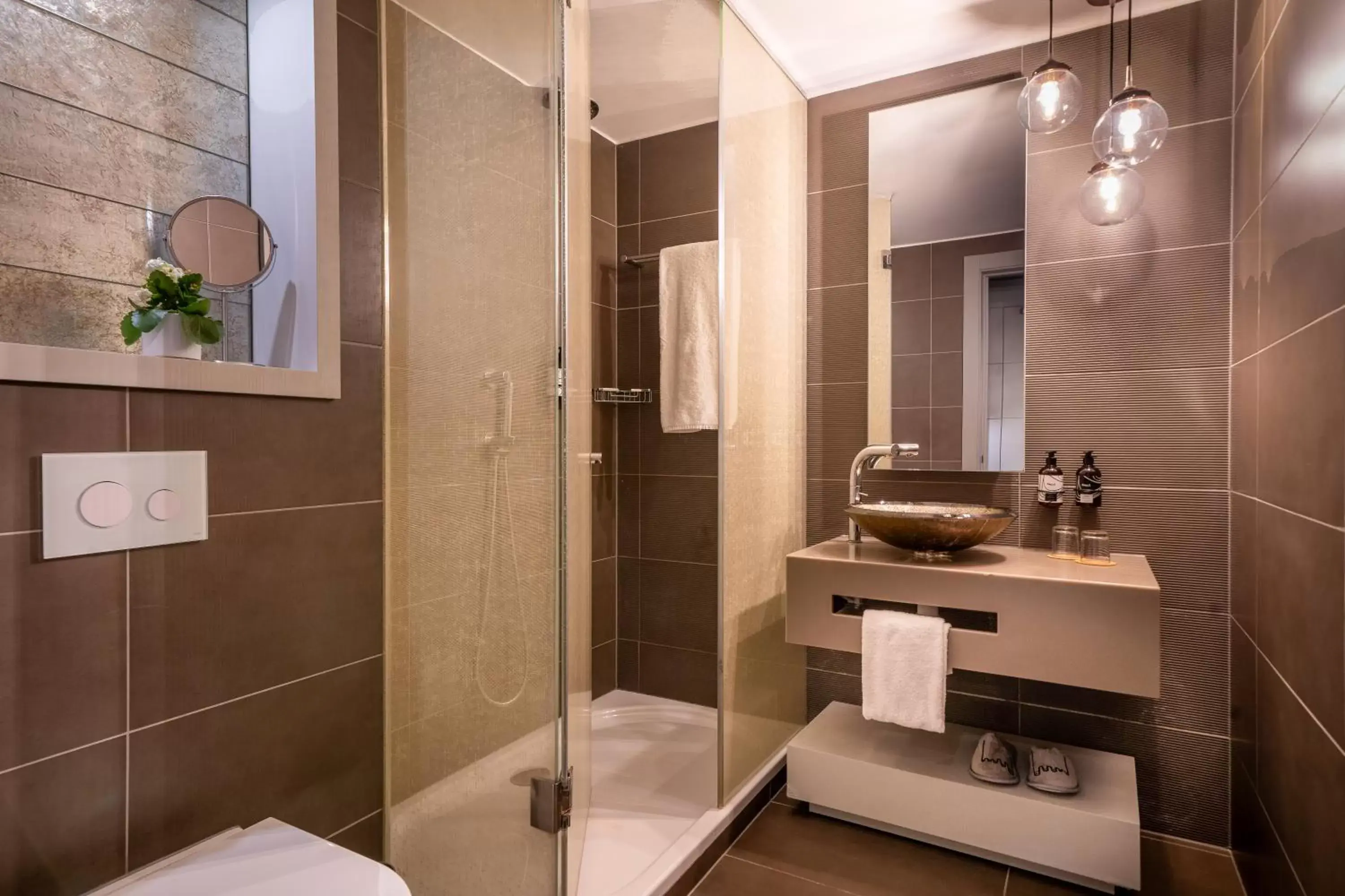 Shower, Bathroom in INNSiDE by Meliá Prague Old Town