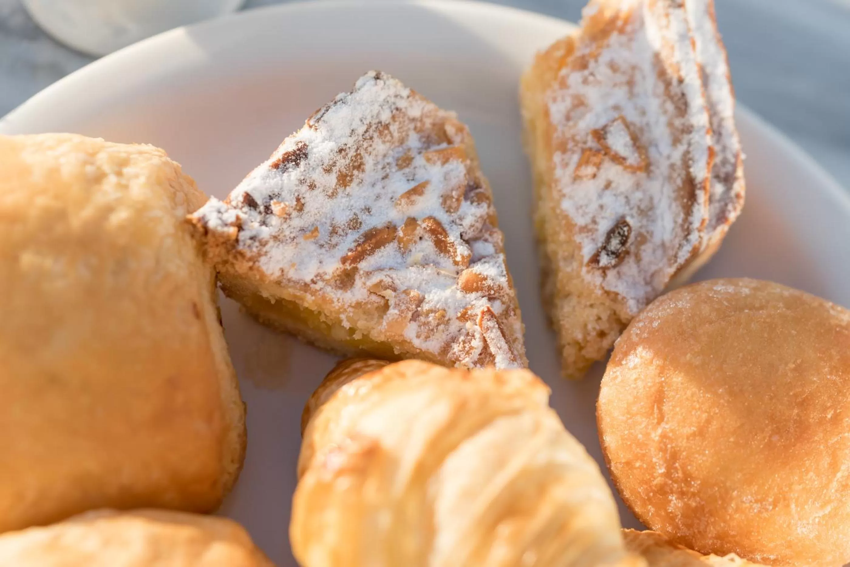 Buffet breakfast in Keti Hotel