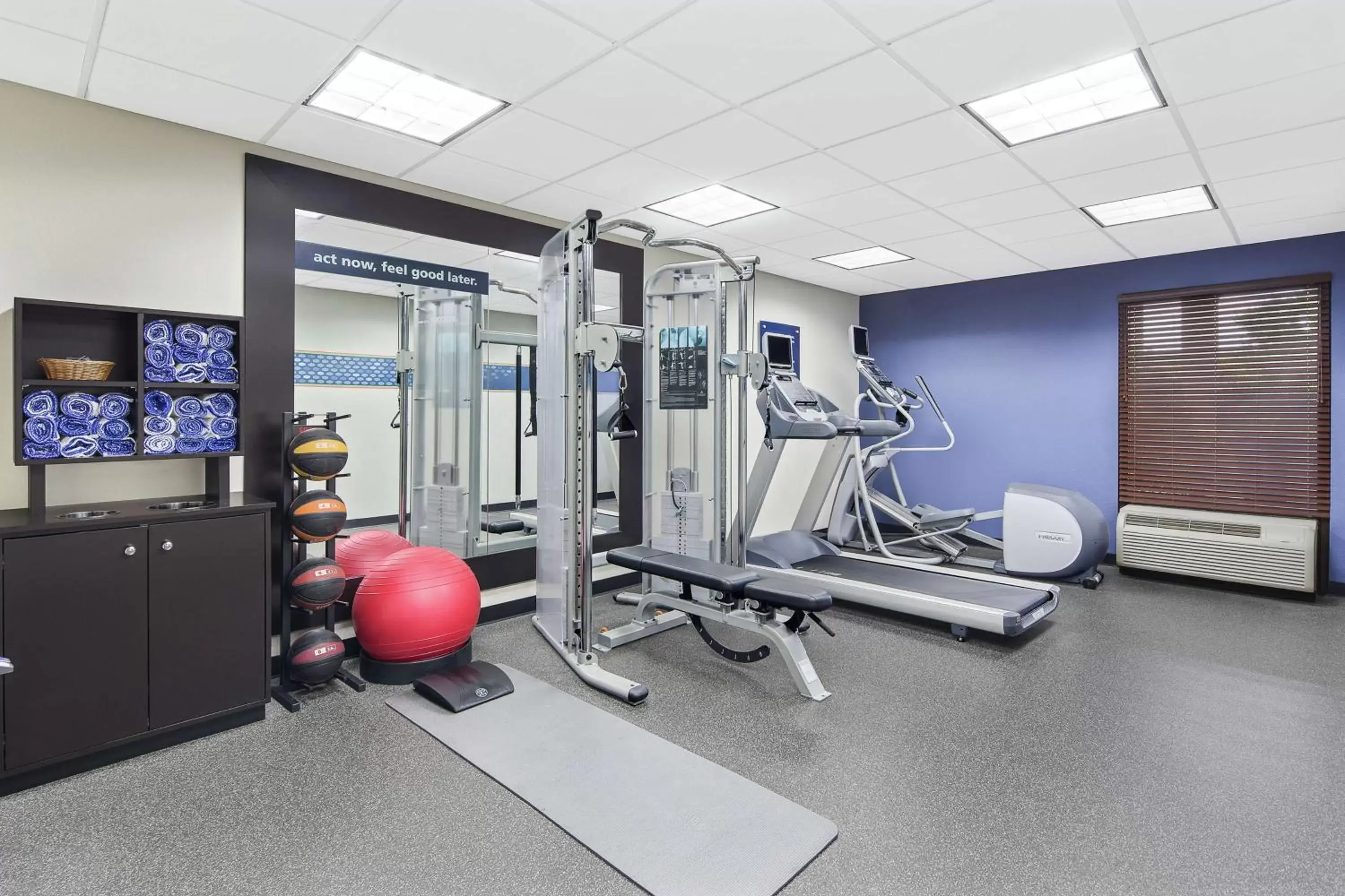 Fitness centre/facilities, Fitness Center/Facilities in Hampton Inn Atlanta-Town Center/Kennesaw
