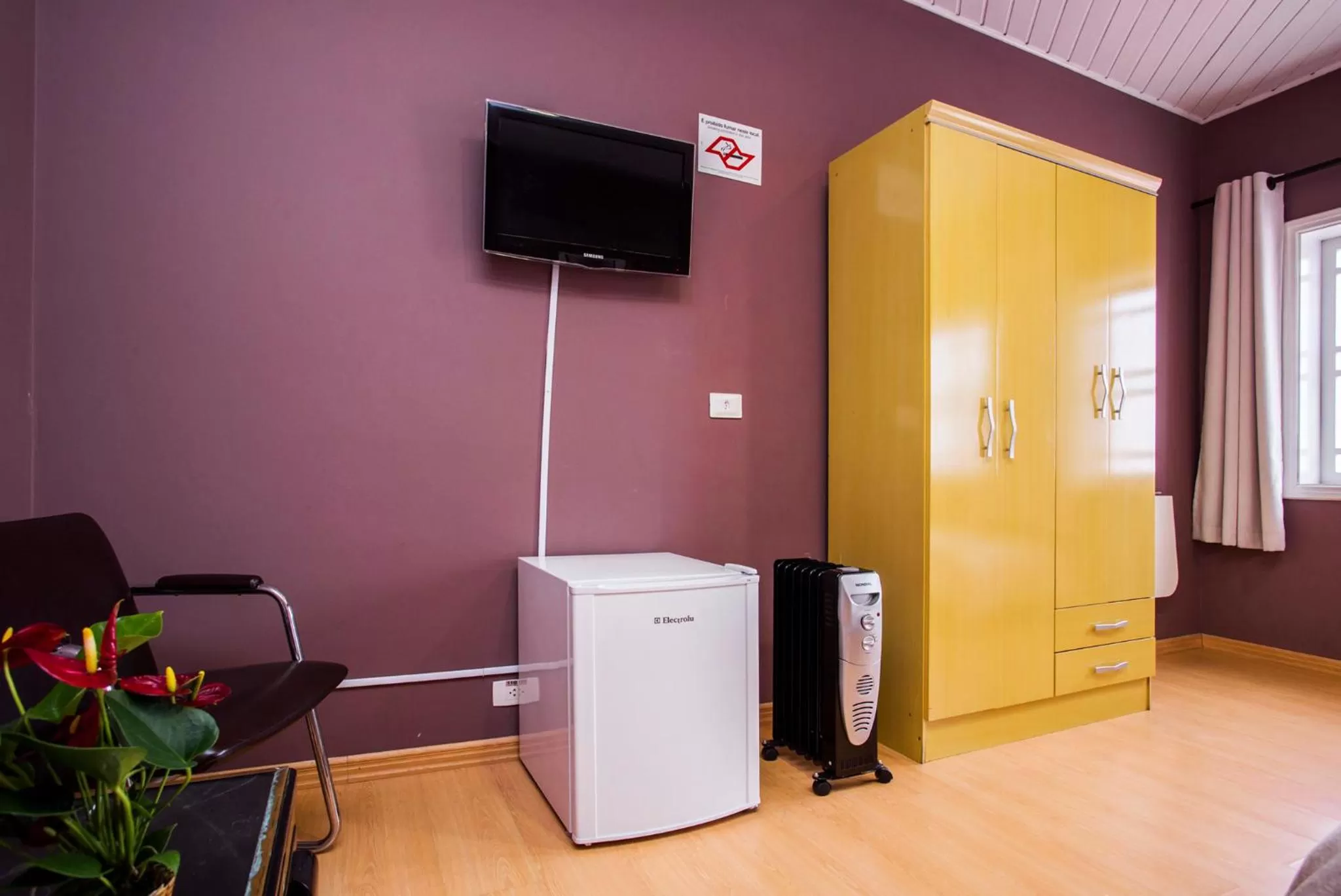 TV and multimedia in Grand Residences Pousadas