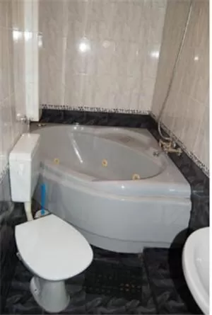 Bathroom in Stivan Iskar Hotel