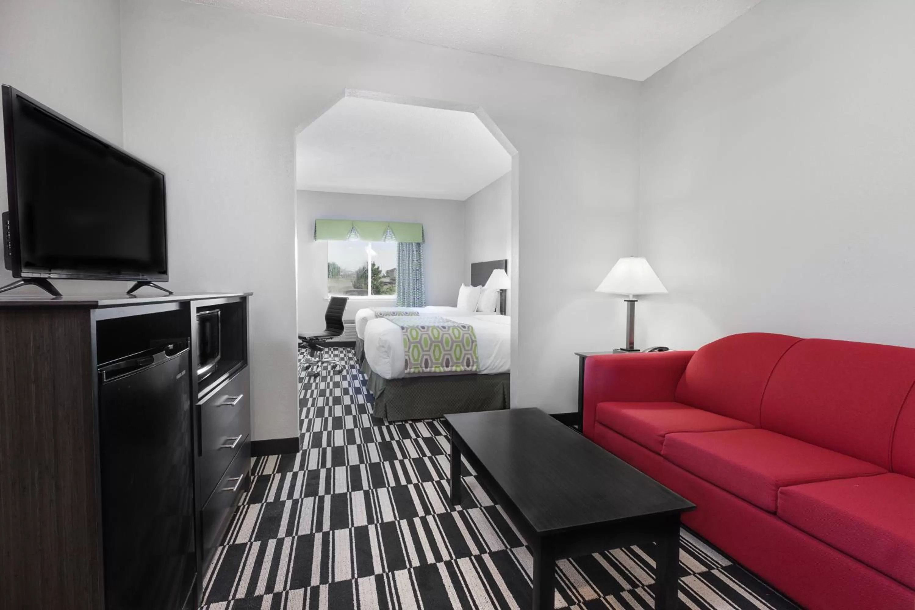 Studio Suite with Two Queen Beds - Non-Smoking in Holiday Inn Express & Suites Sulphur Springs by IHG