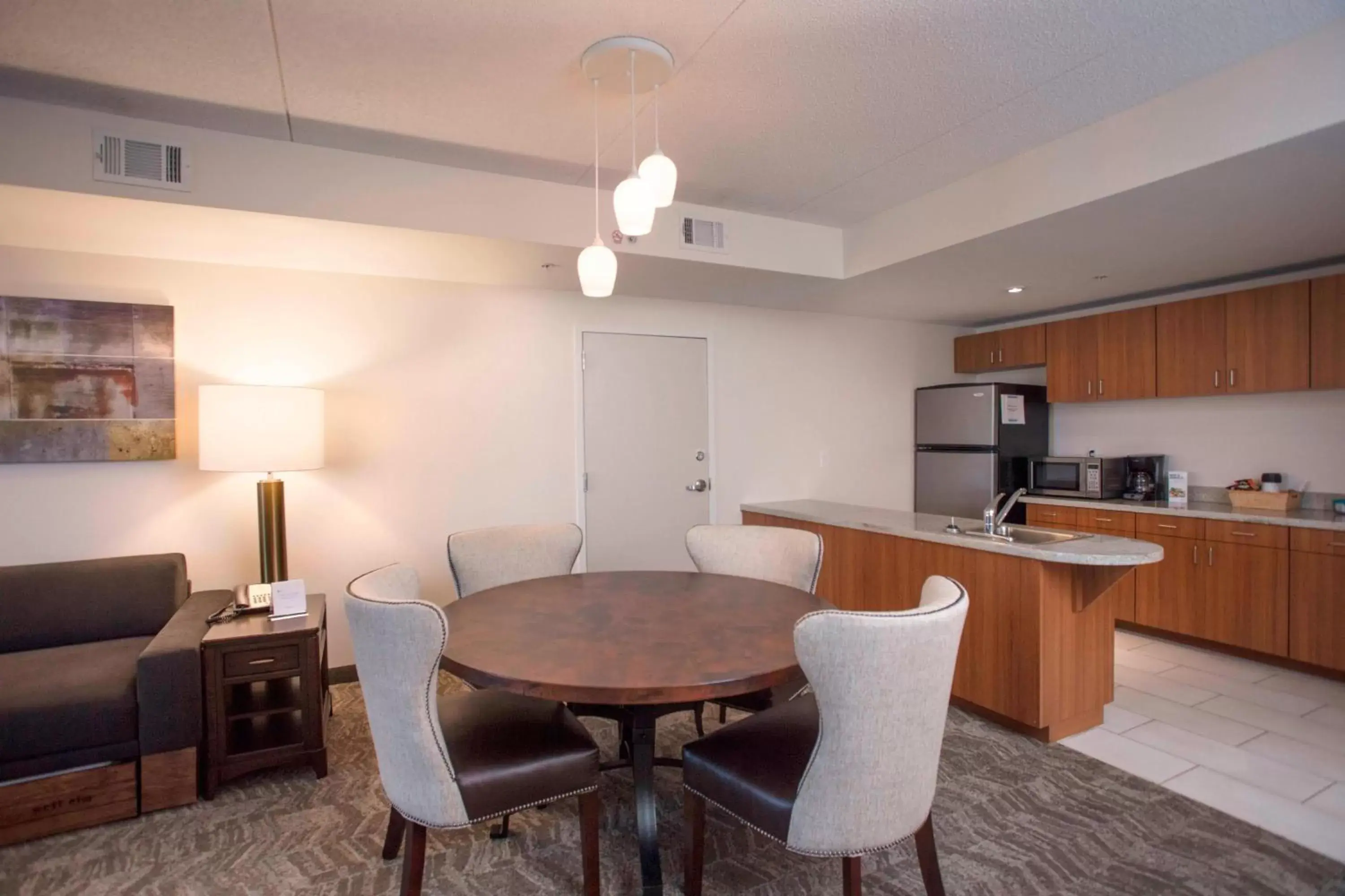 Bedroom, Kitchen/Kitchenette in SpringHill Suites by Marriott Athens West