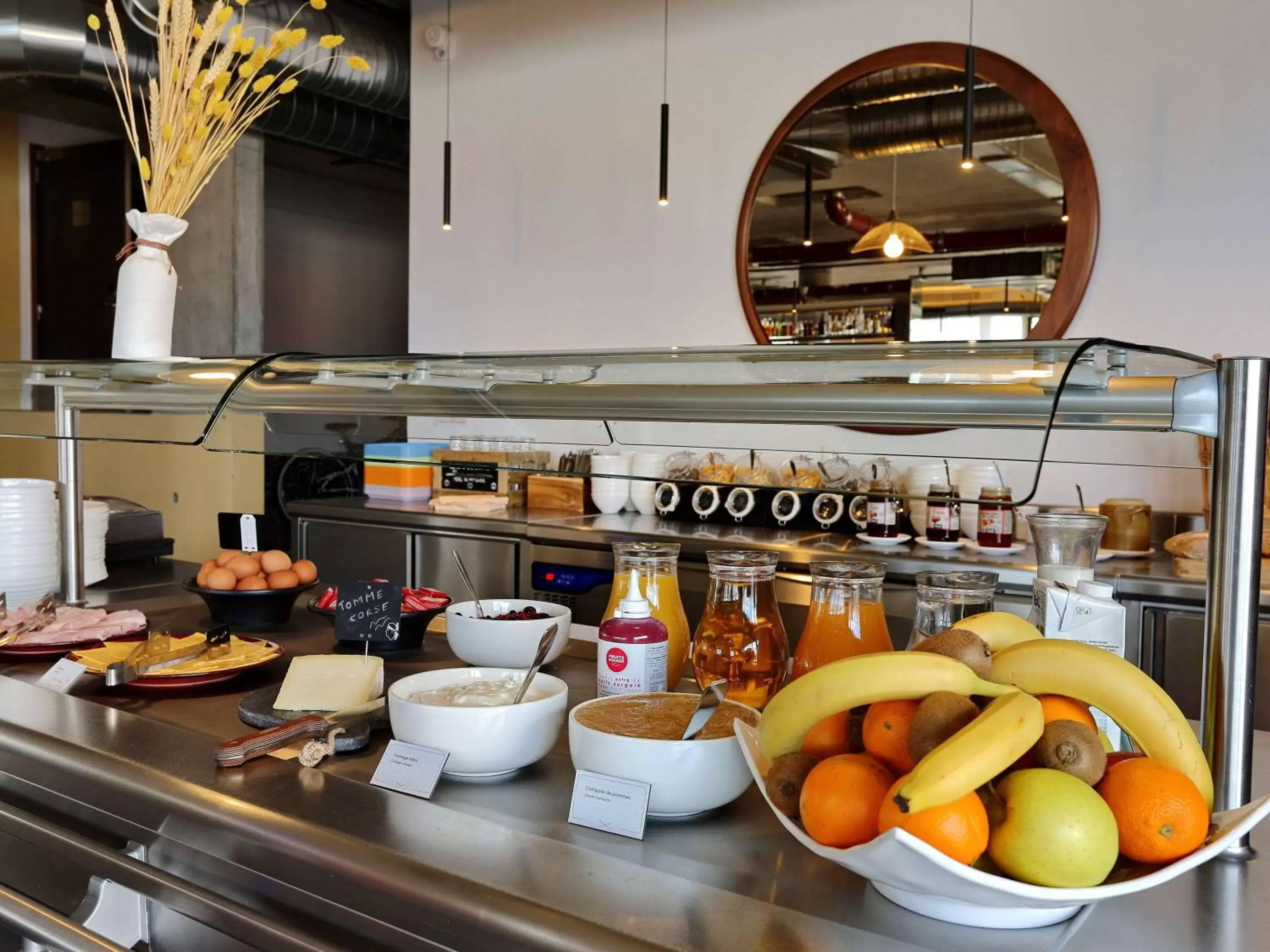Restaurant/places to eat in ibis Styles Ajaccio Napoleon Restaurant/places to eat in ibis Styles Ajaccio Napoleon