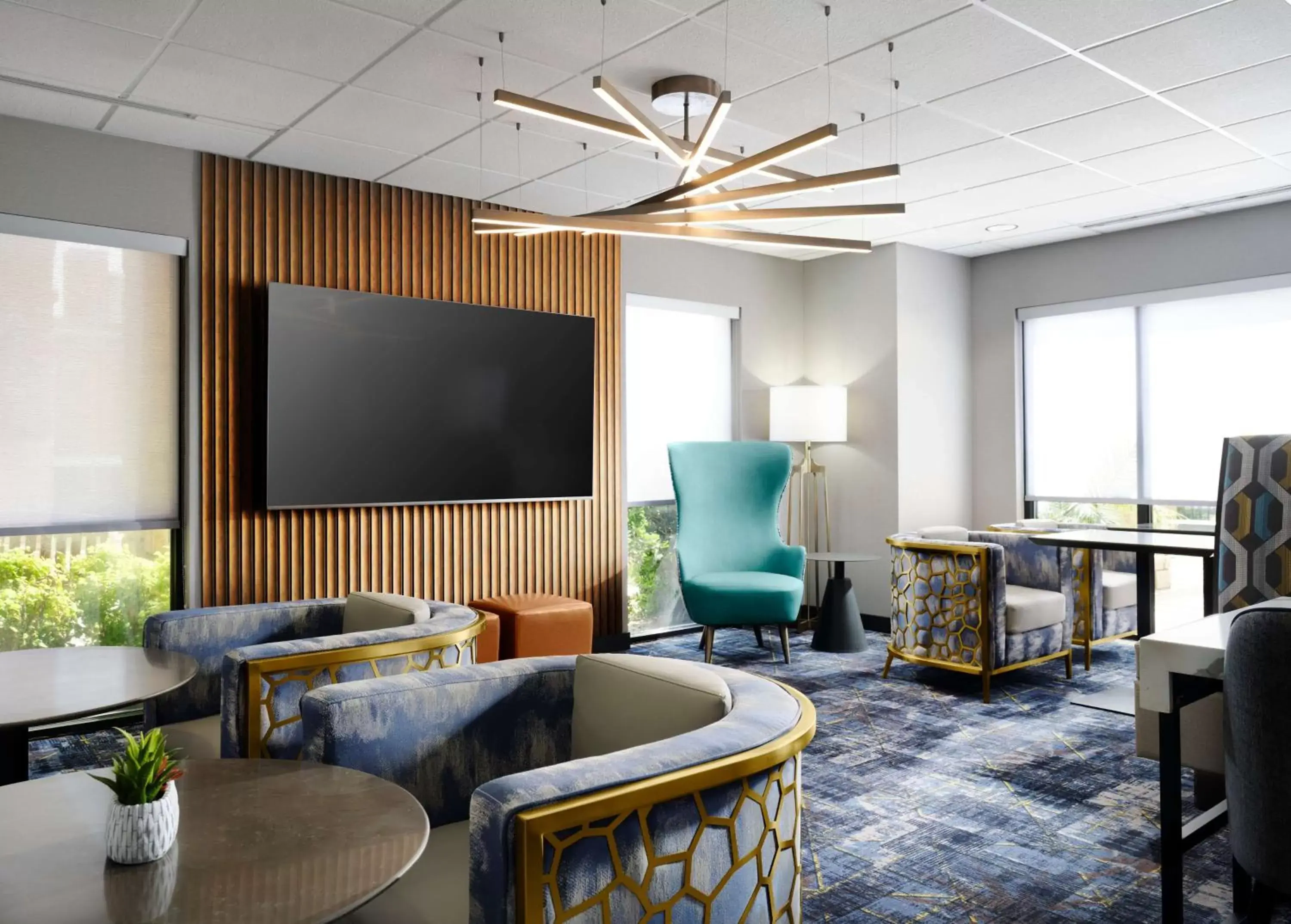 Lobby or reception, TV/Entertainment Center in Hampton Inn & Suites Dallas-DFW Airport Hurst
