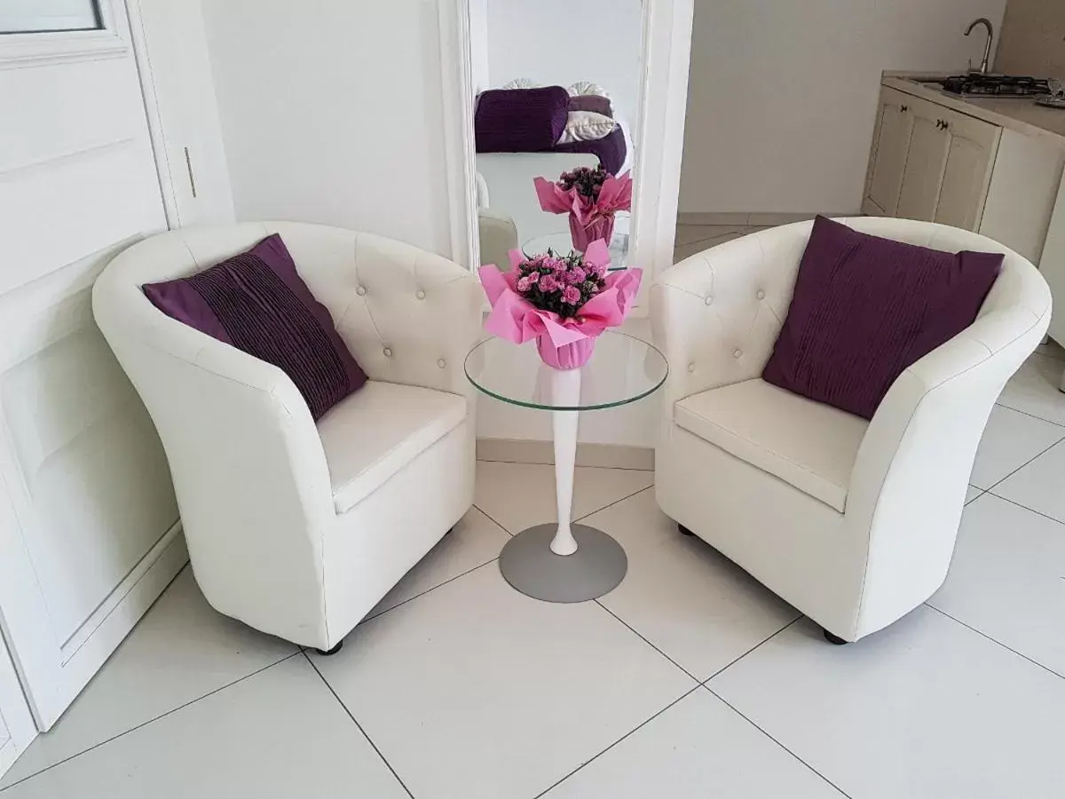 Bed, Seating Area in B&B Vanessa House