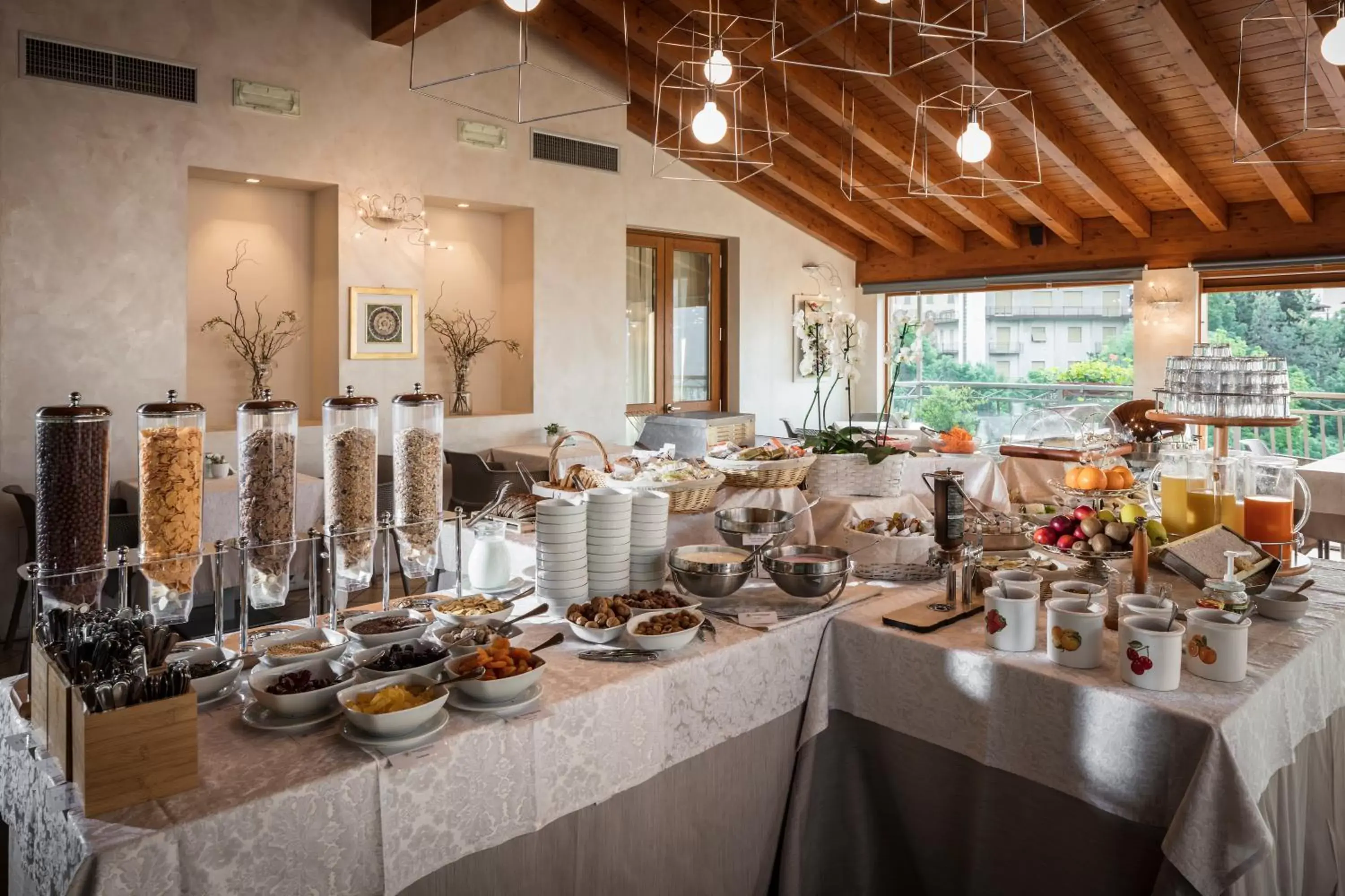 Buffet breakfast, Restaurant/Places to Eat in Hotel Resort & Spa Miramonti