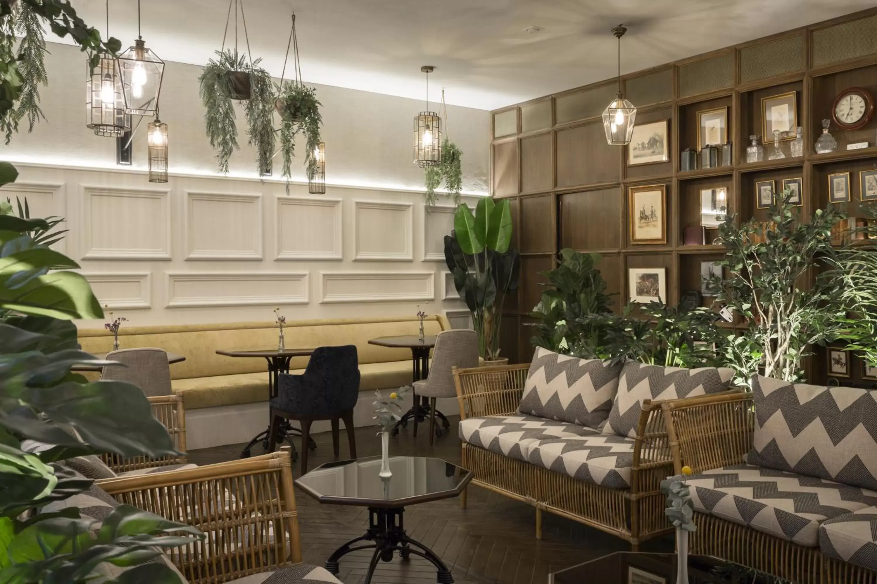 Lounge or bar in ICON Wipton Lounge or bar in ICON Wipton